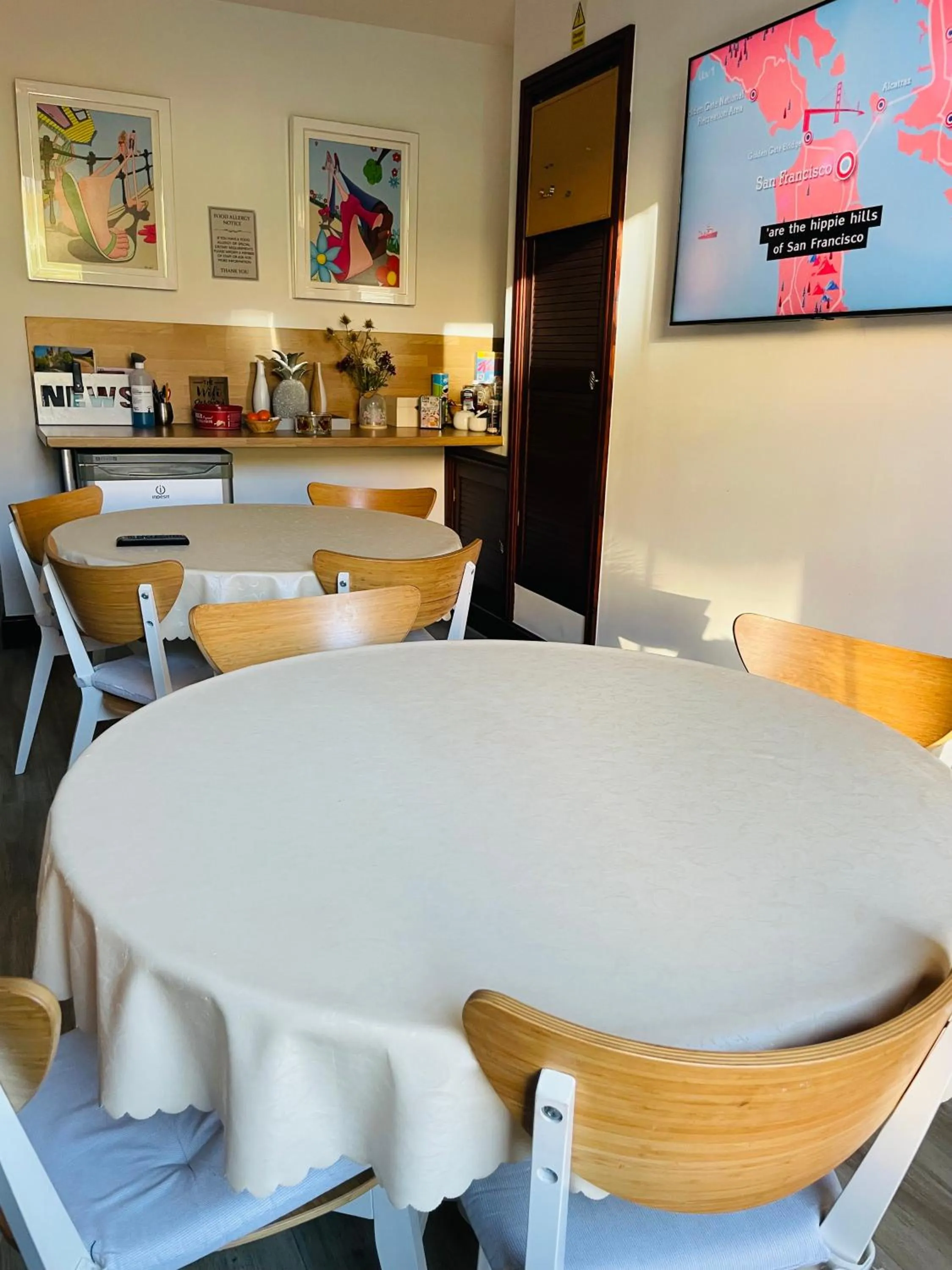 TV and multimedia in Jasmine House