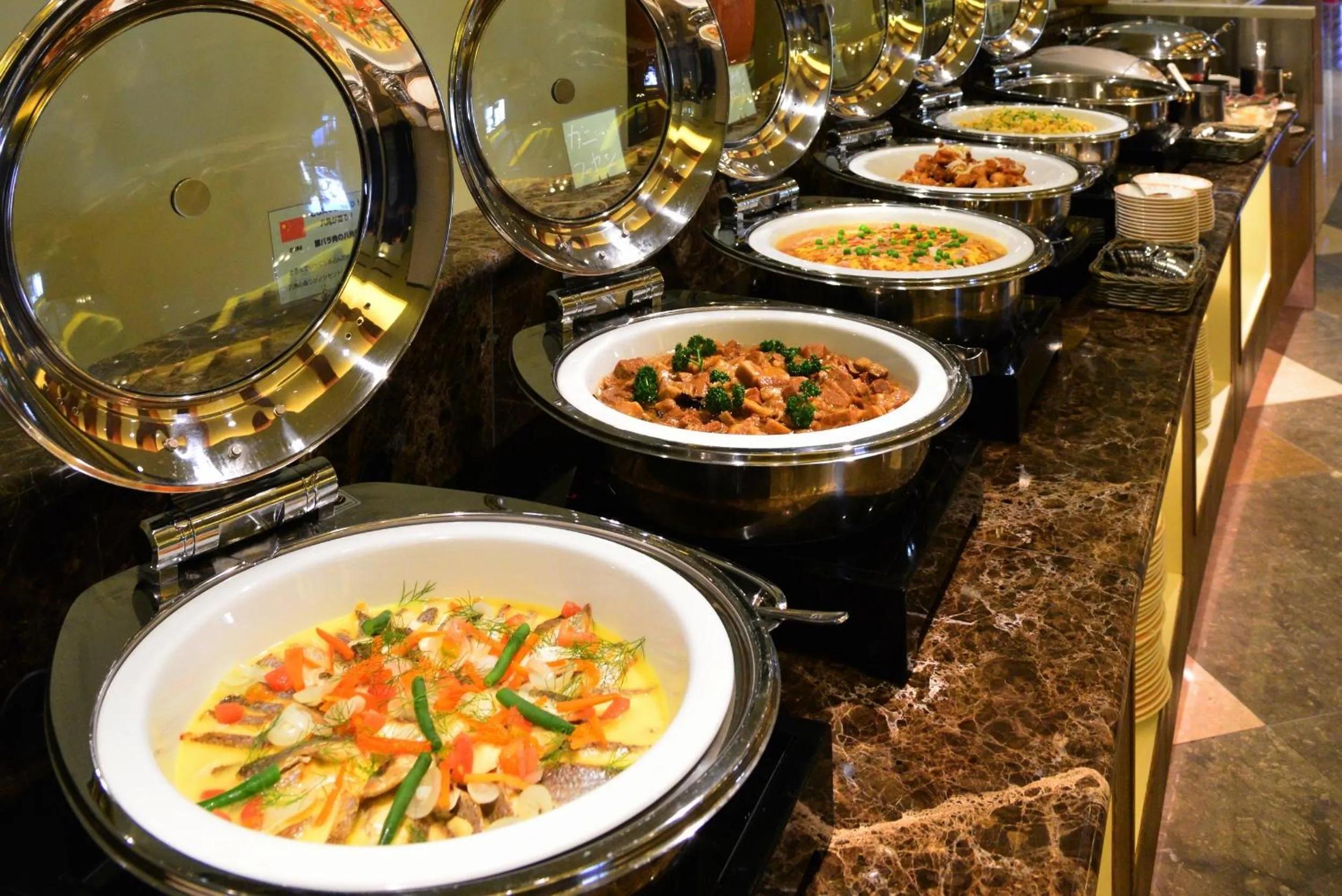 Food in Pacific Hotel Okinawa