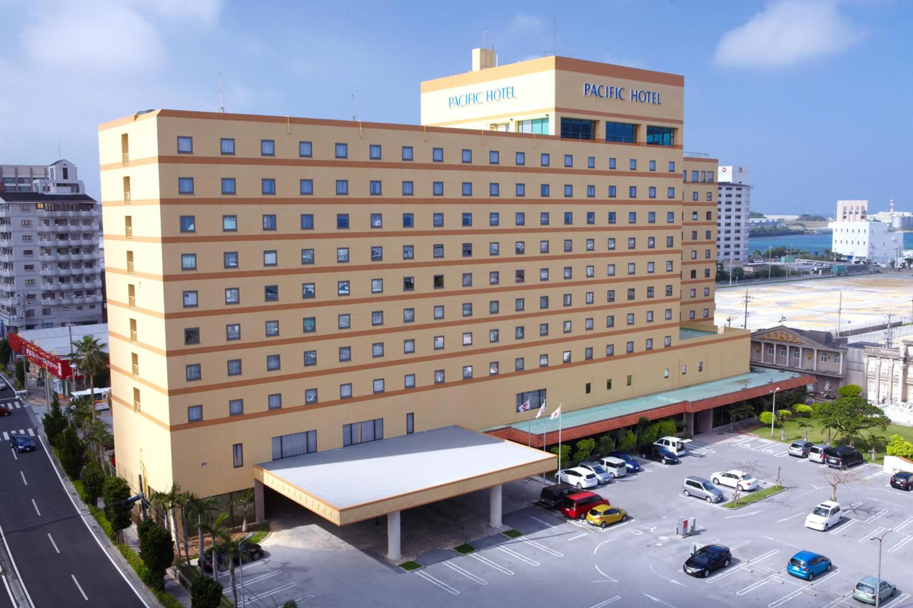 Facade/entrance in Pacific Hotel Okinawa