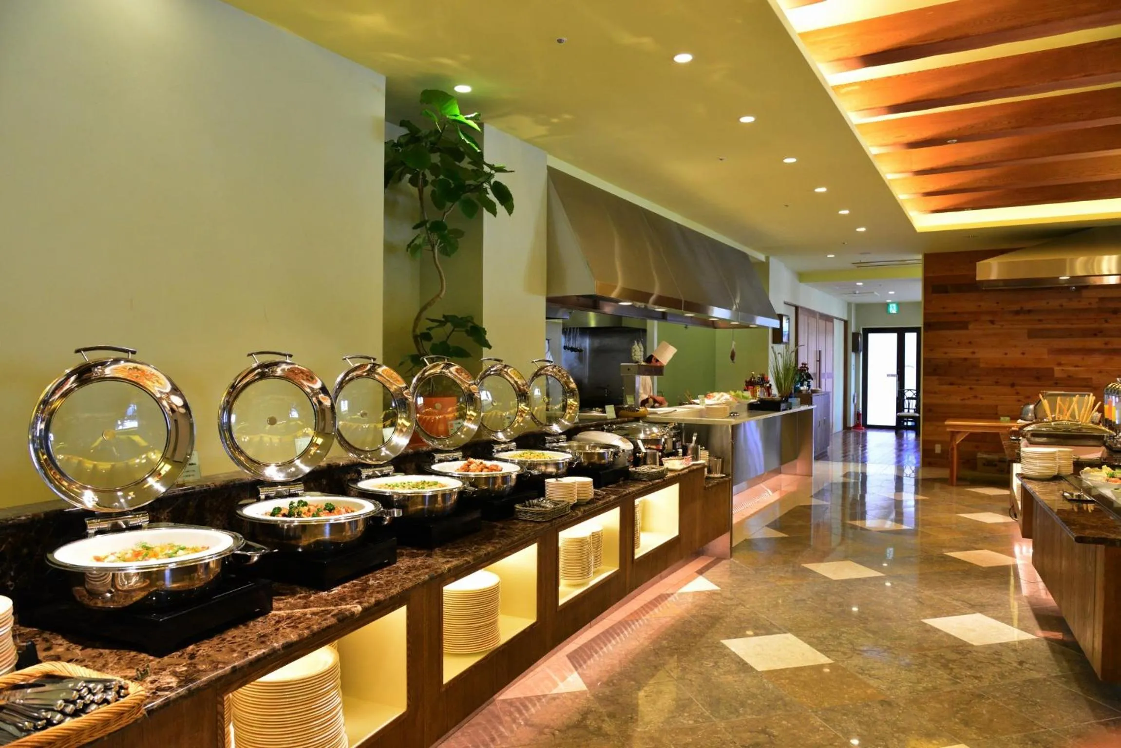 Restaurant/places to eat in Pacific Hotel Okinawa