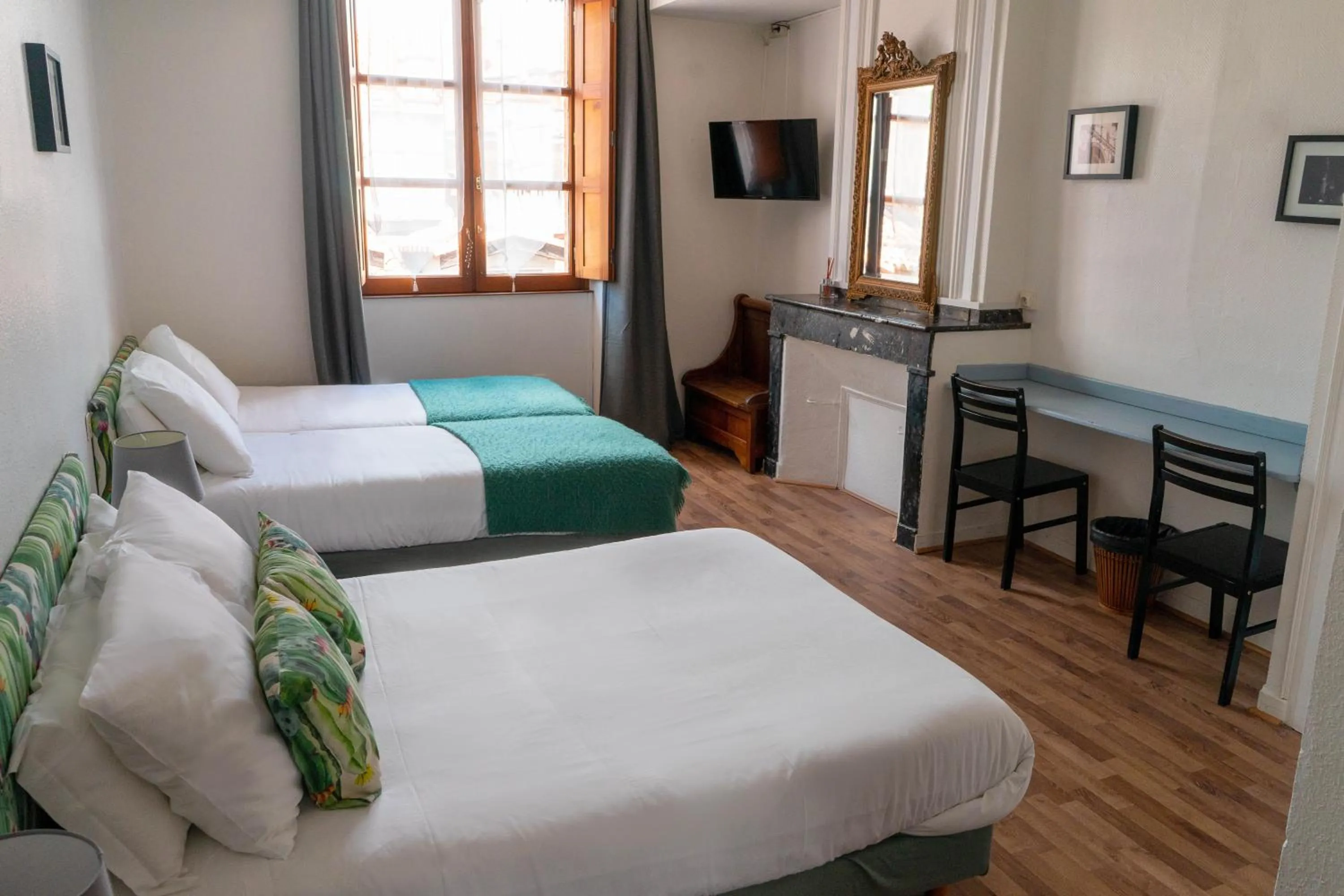 Bed in Hôtel Croix Baragnon