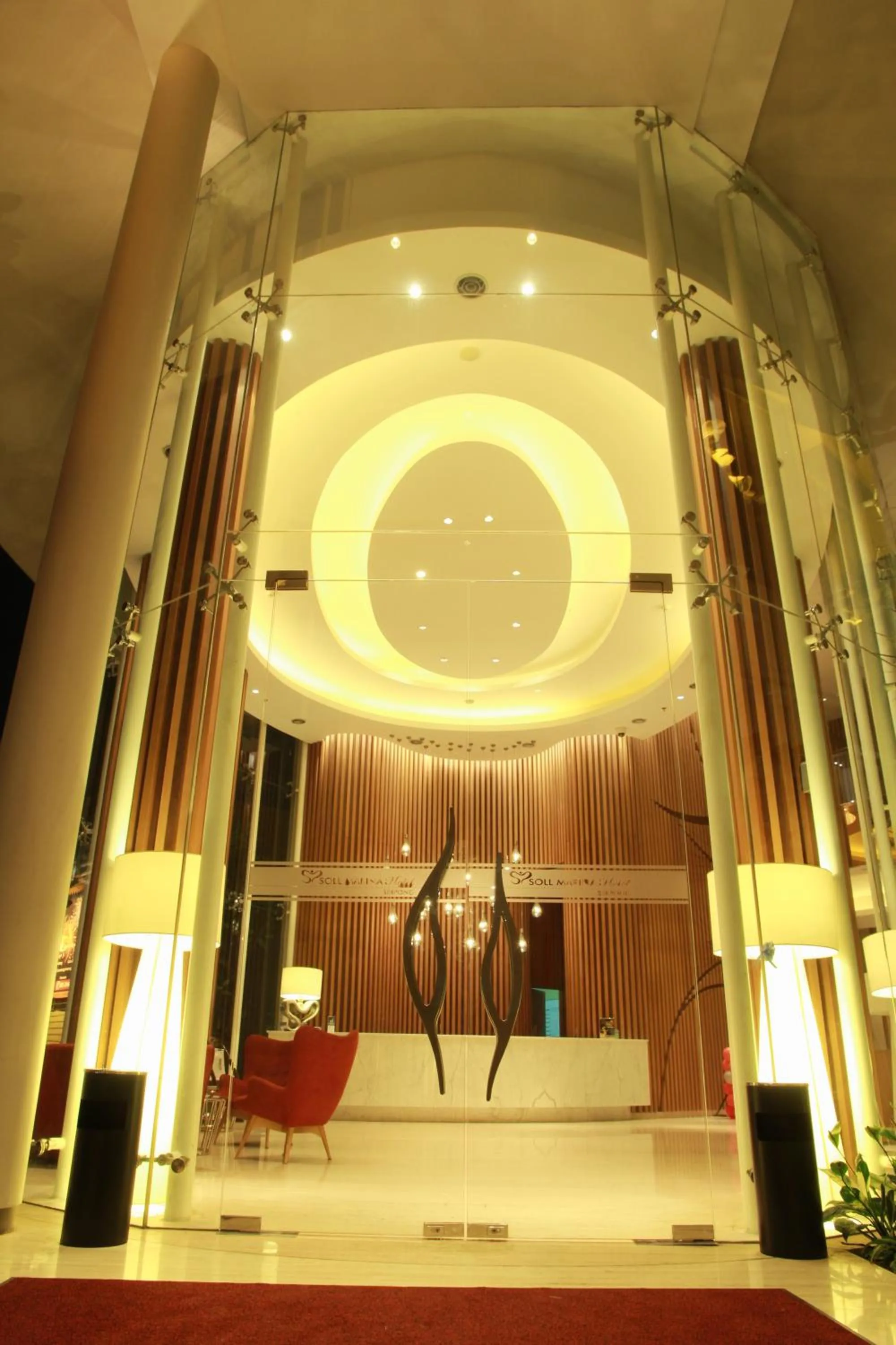 Lobby or reception in Soll Marina Hotel Serpong