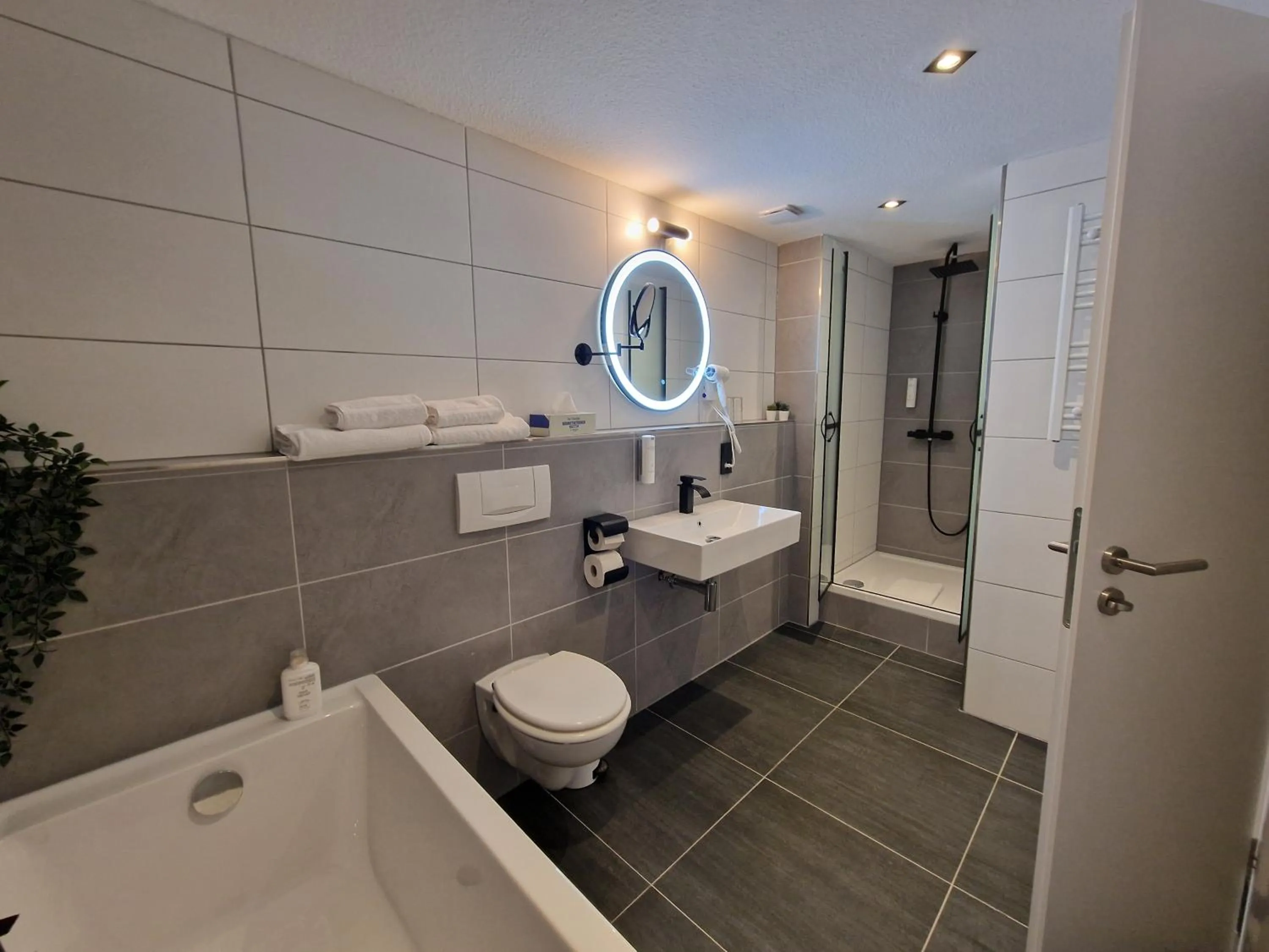 Shower in Berghotel Kristall