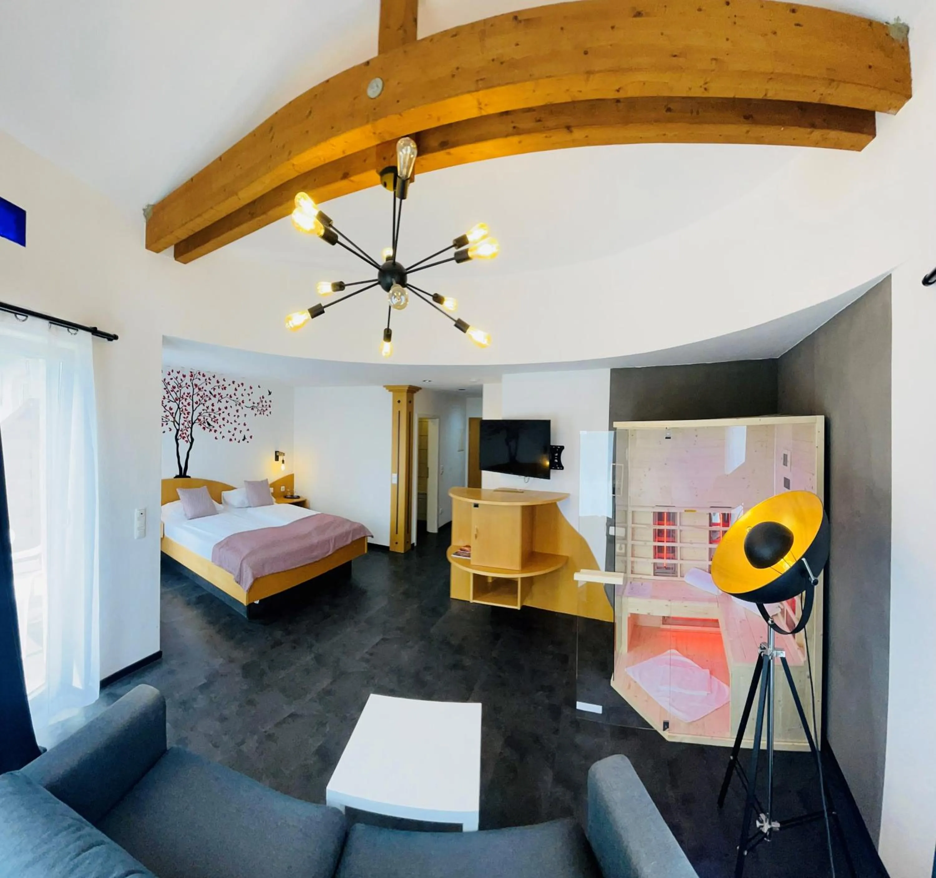 Spa and wellness centre/facilities, Bed in Berghotel Kristall