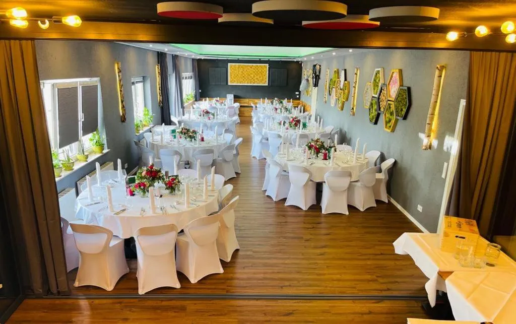 Restaurant/places to eat in Berghotel Kristall