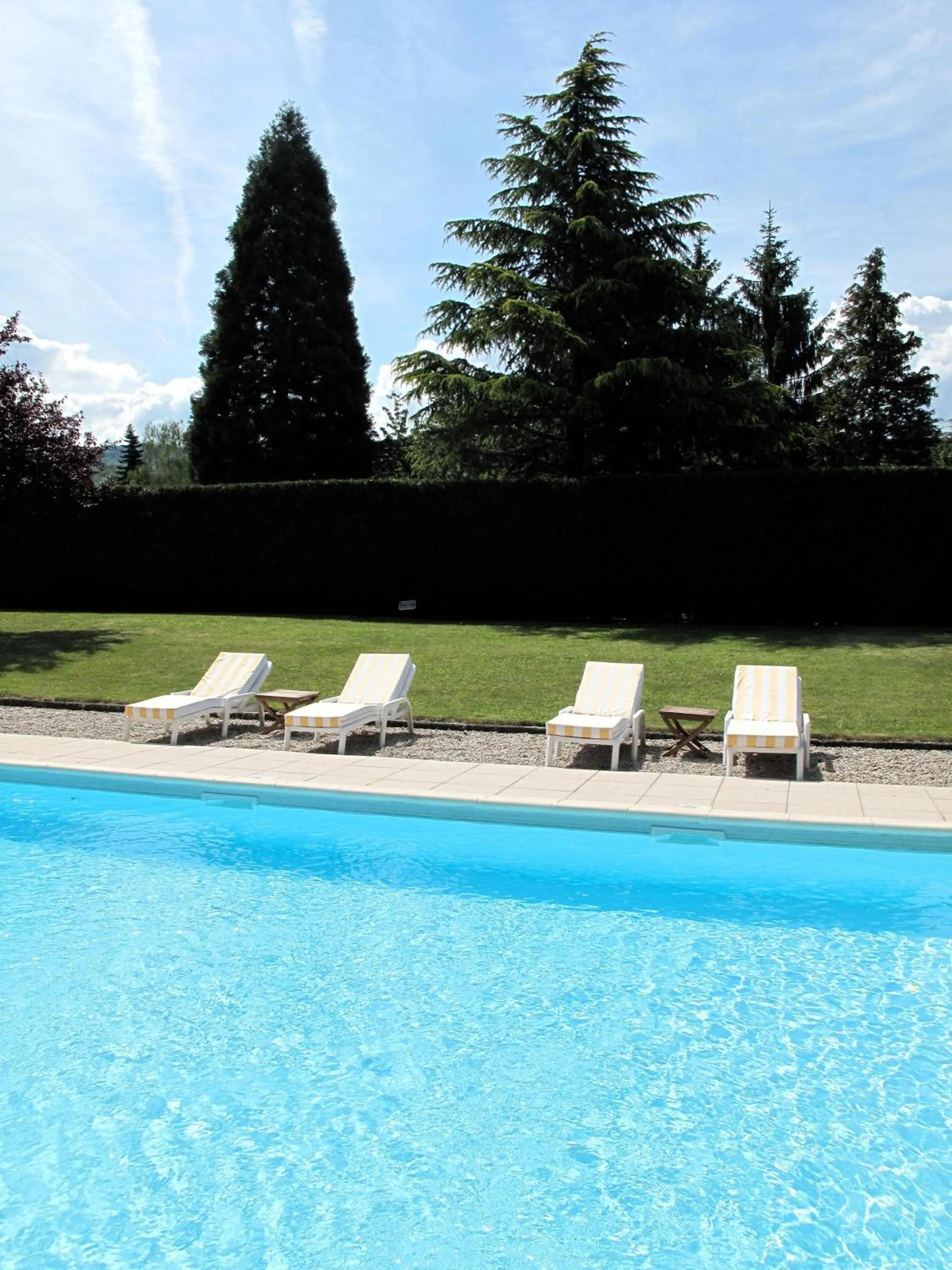 Swimming pool in Hôtel De La Plage