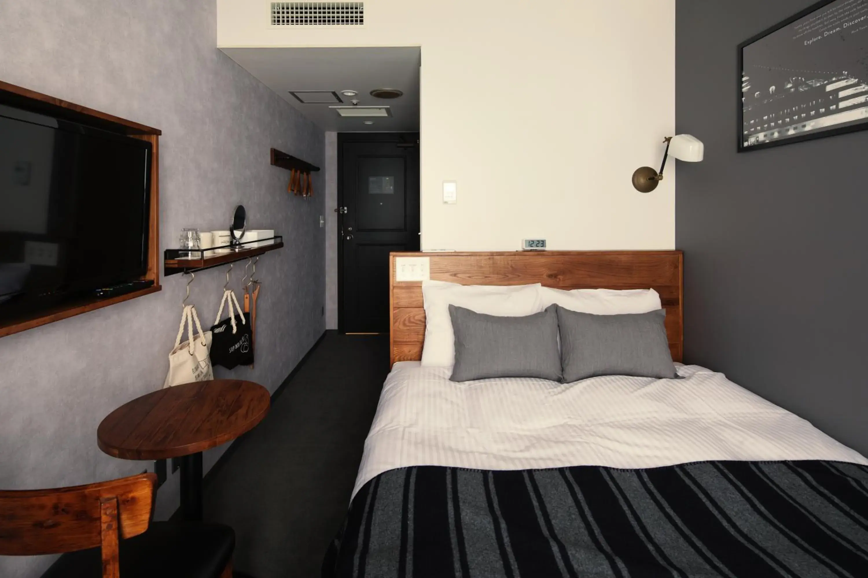 Double Room - single occupancy - Non-Smoking in Hotel The Knot Yokohama Double Room - single occupancy - Non-Smoking in Hotel The Knot Yokohama