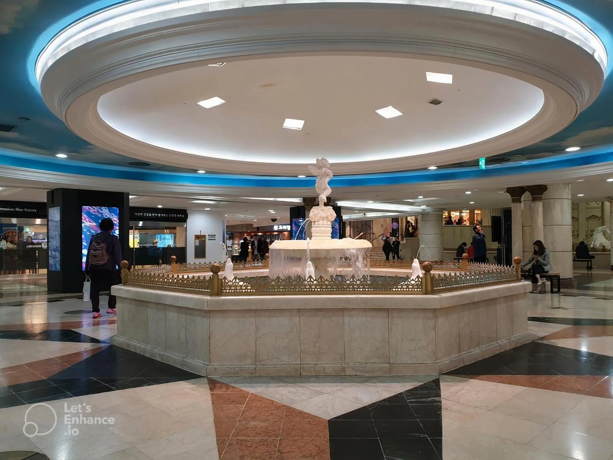 Nearby landmark in HOTEL YUNA Business