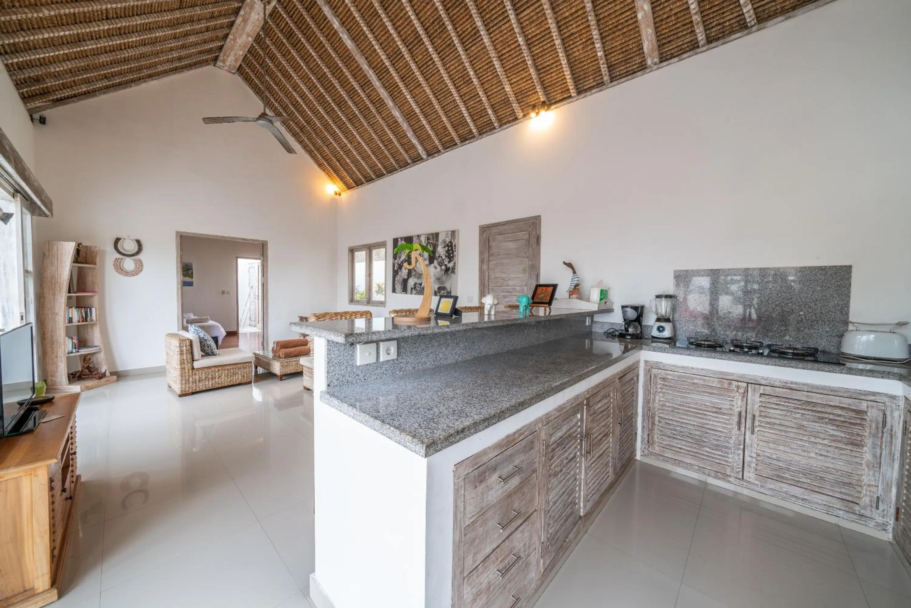 Kitchen or kitchenette in Villa Bali Paradis