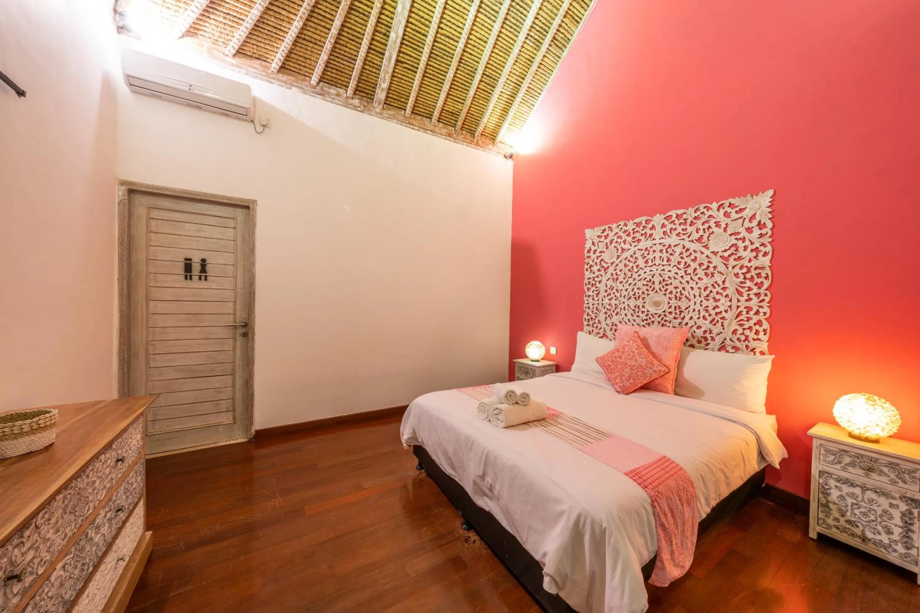 Bed in Villa Bali Paradis