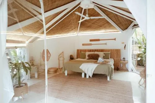 Punta Punta Surf Retreat