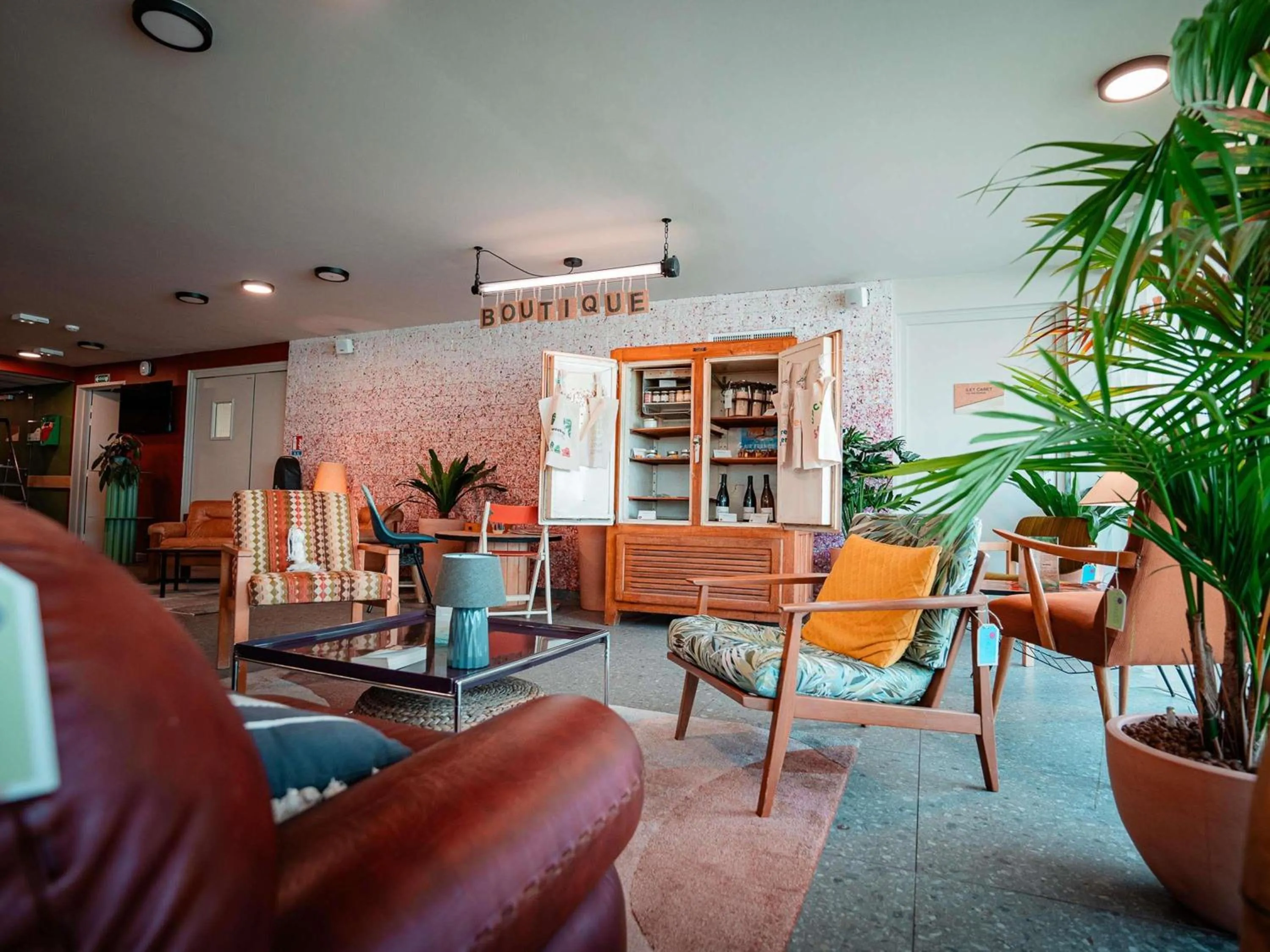 Property building in Greet hôtel Montpellier Aéroport Parc des Expos