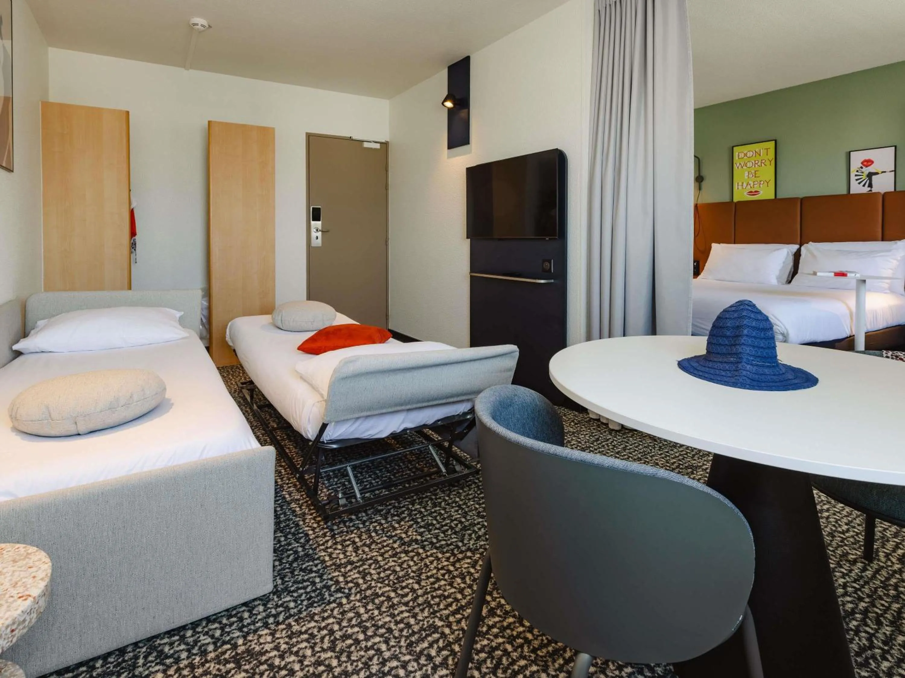 Bedroom, Bed in Hotel ibis Rennes Centre Gare Sud