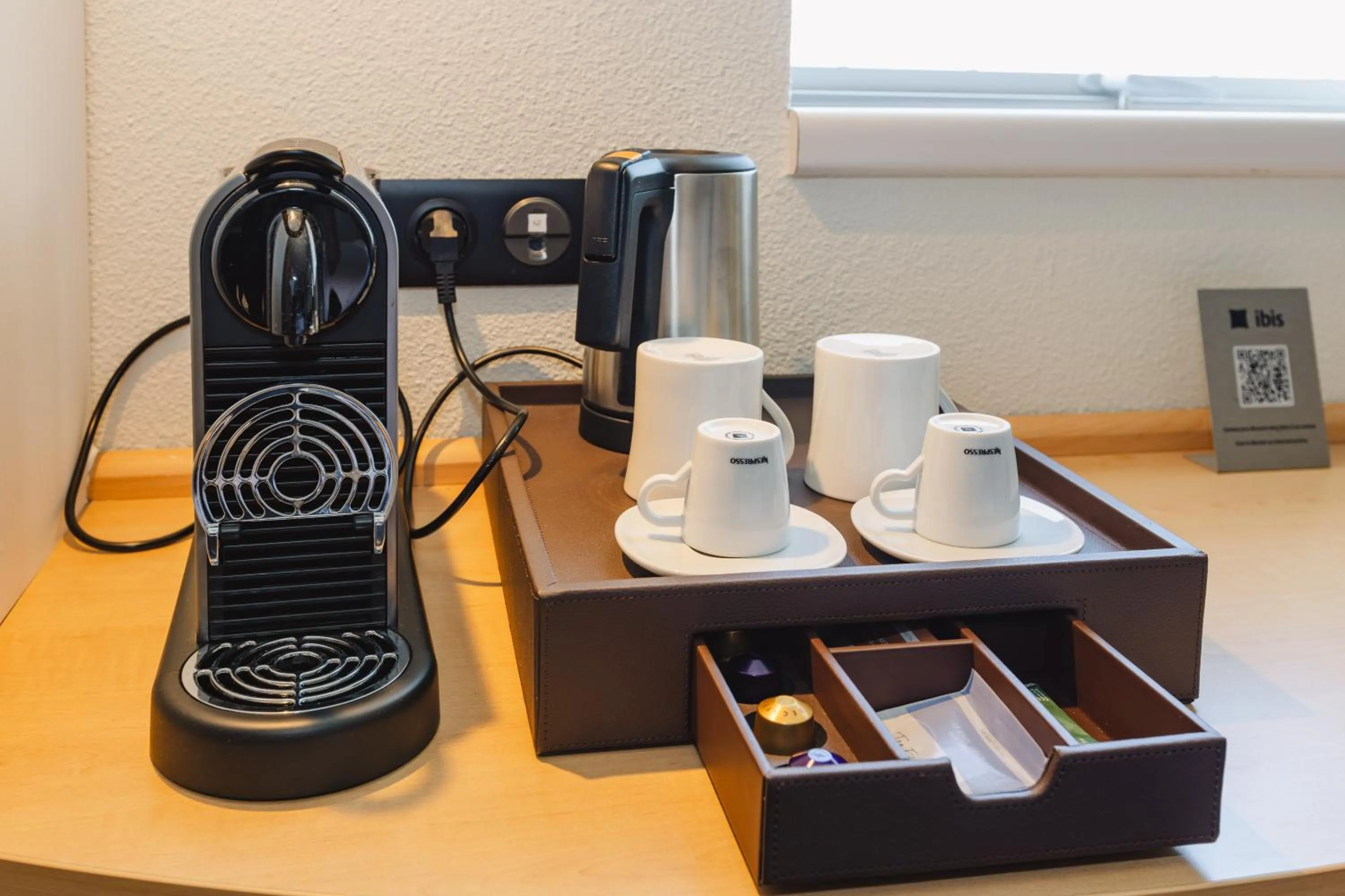 Coffee/tea facilities in Hotel ibis Rennes Centre Gare Sud
