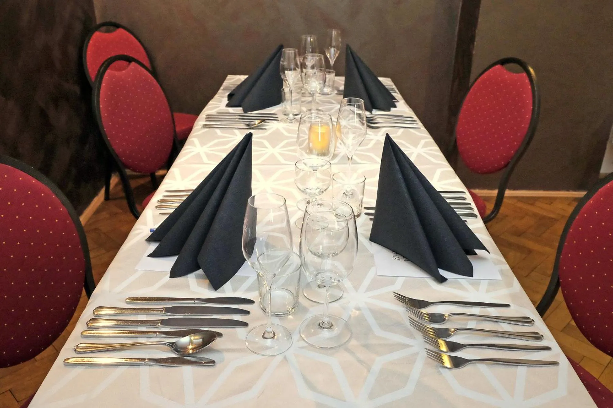 Restaurant/places to eat in Vila U Varhanáře