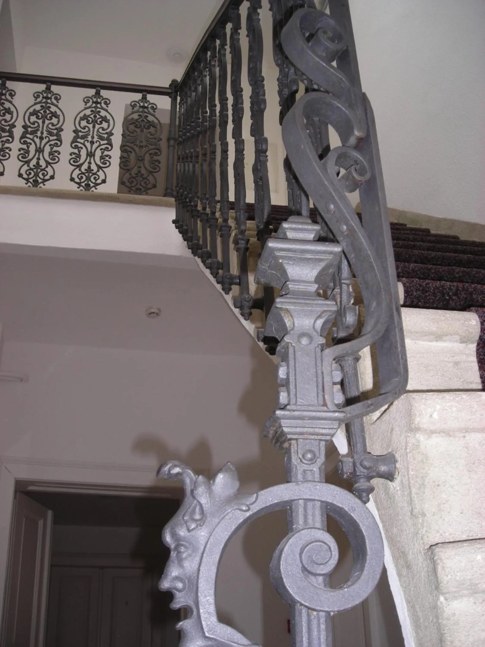Decorative detail in Vila U Varhanáře