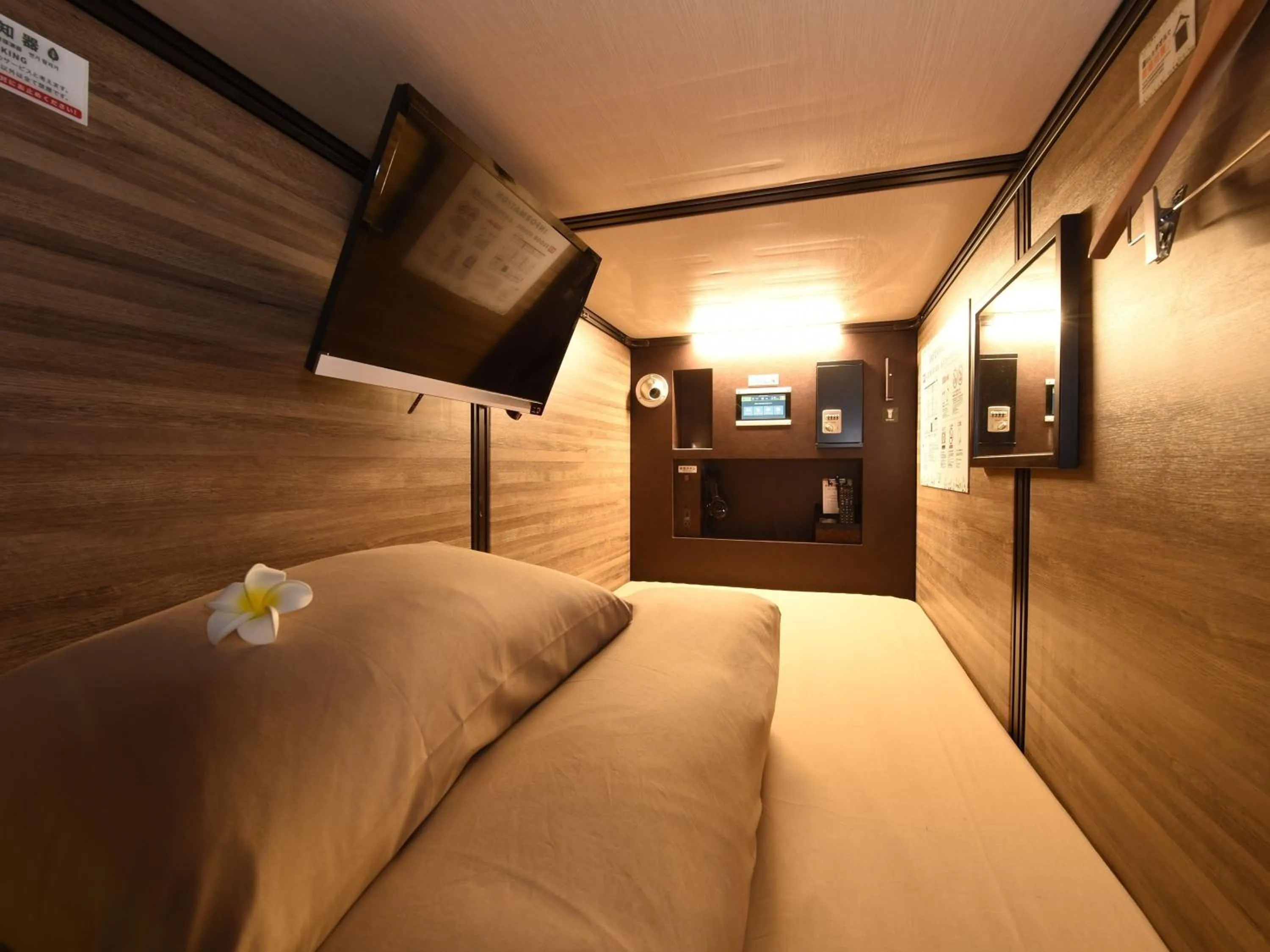 Photo of the whole room, Bed in Anshin Oyado Woman&Man Nagoya Sakae