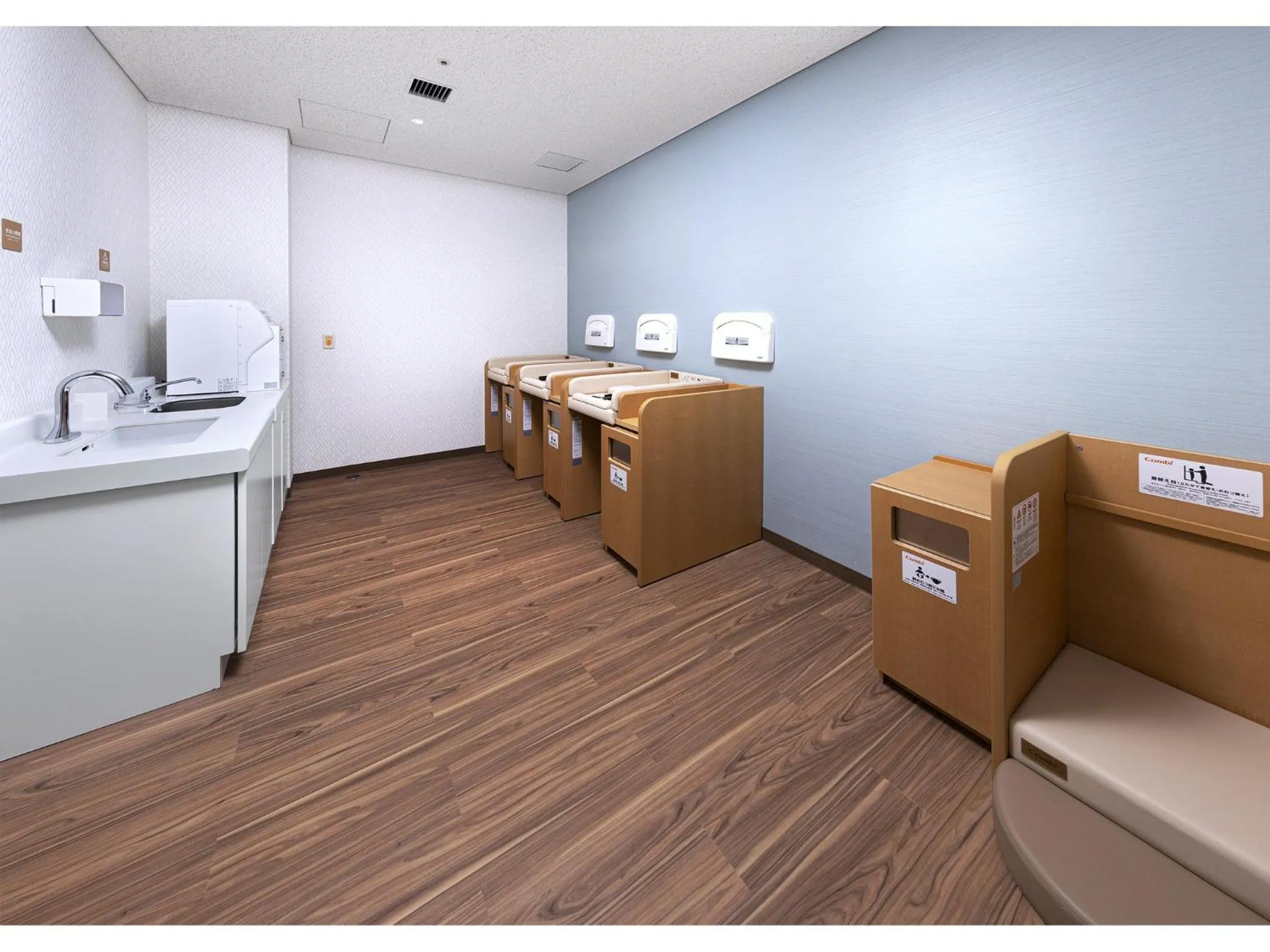 Area and facilities in Villa Fontaine Grand Haneda Airport