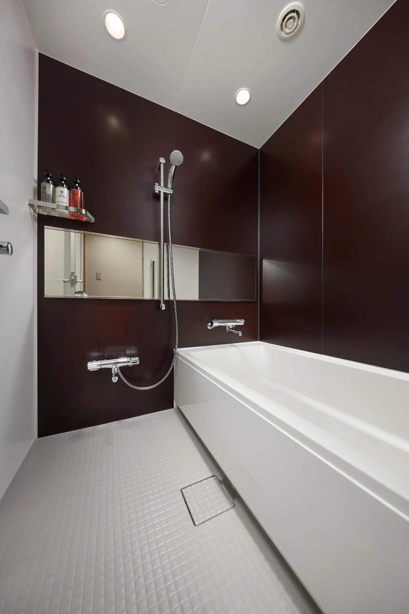 Bathroom in Villa Fontaine Grand Haneda Airport