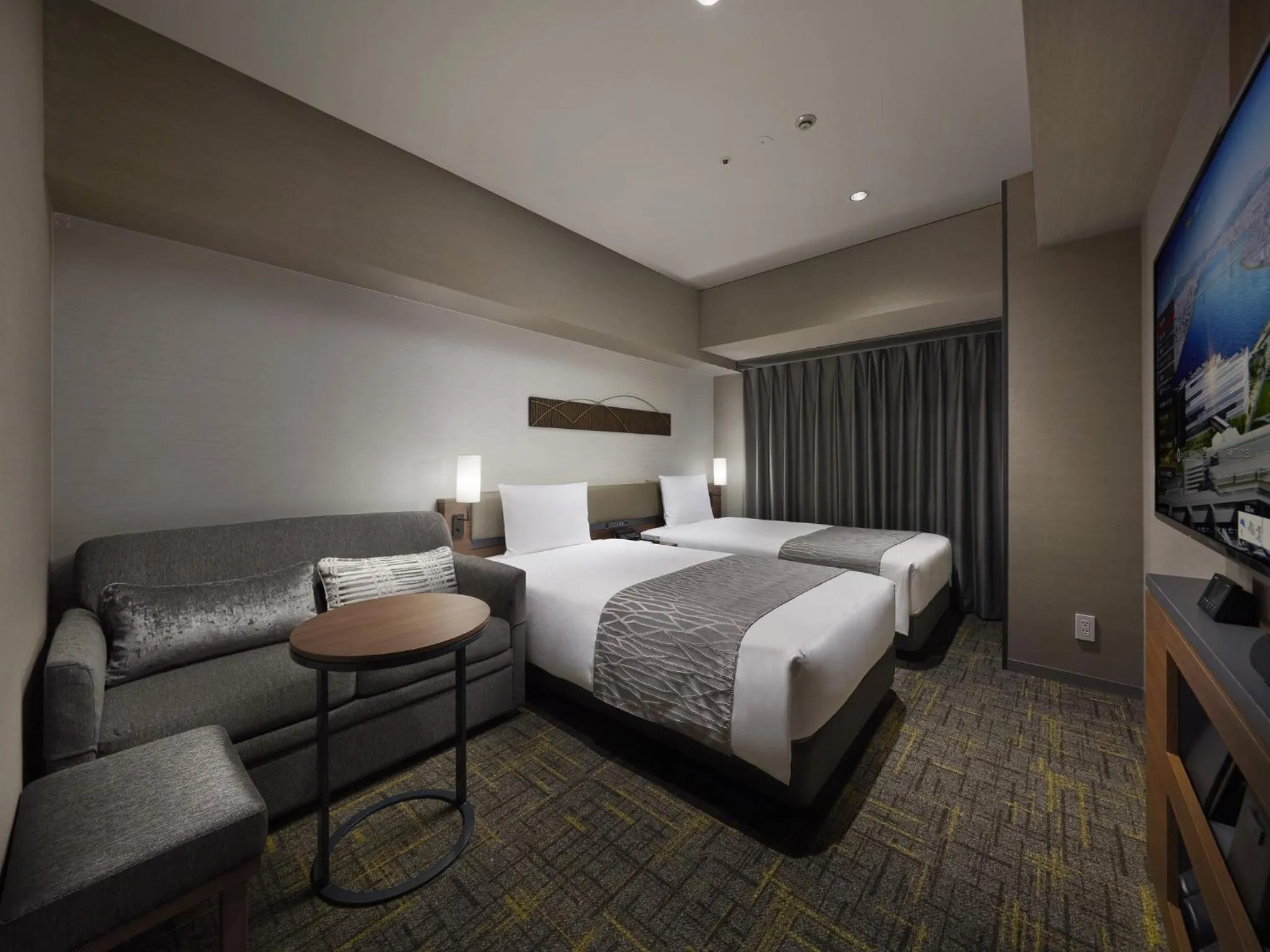 Photo of the whole room, Bed in Villa Fontaine Grand Haneda Airport