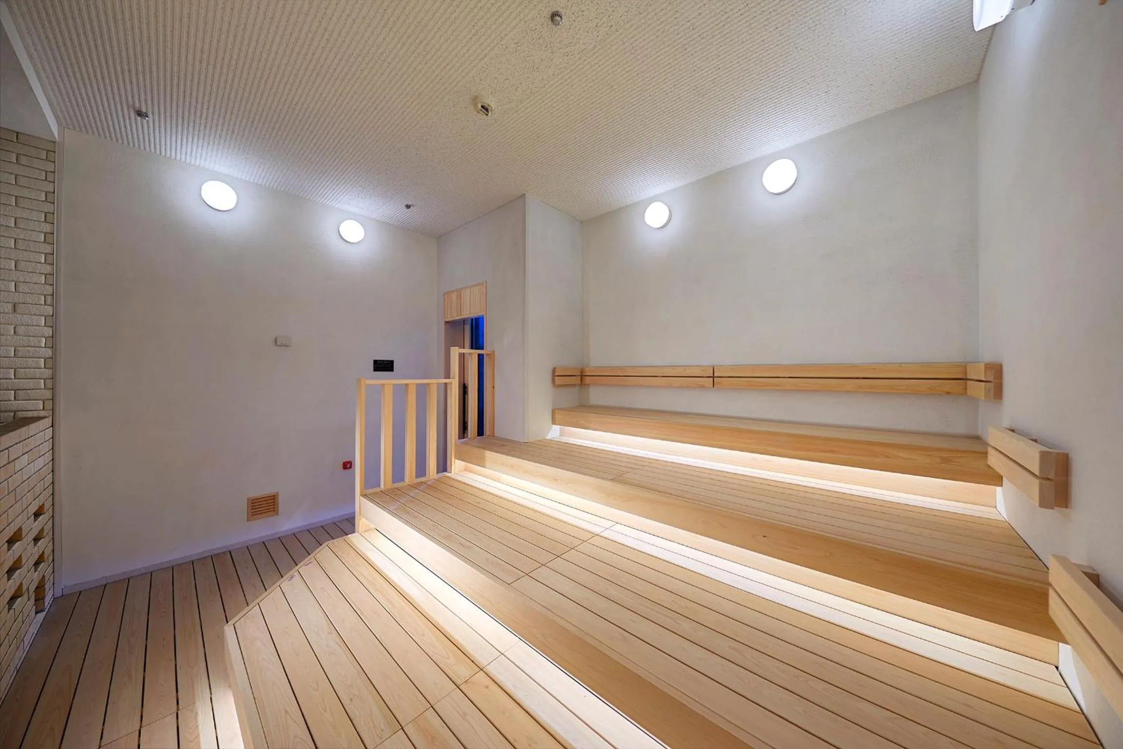 Sauna in Villa Fontaine Grand Haneda Airport