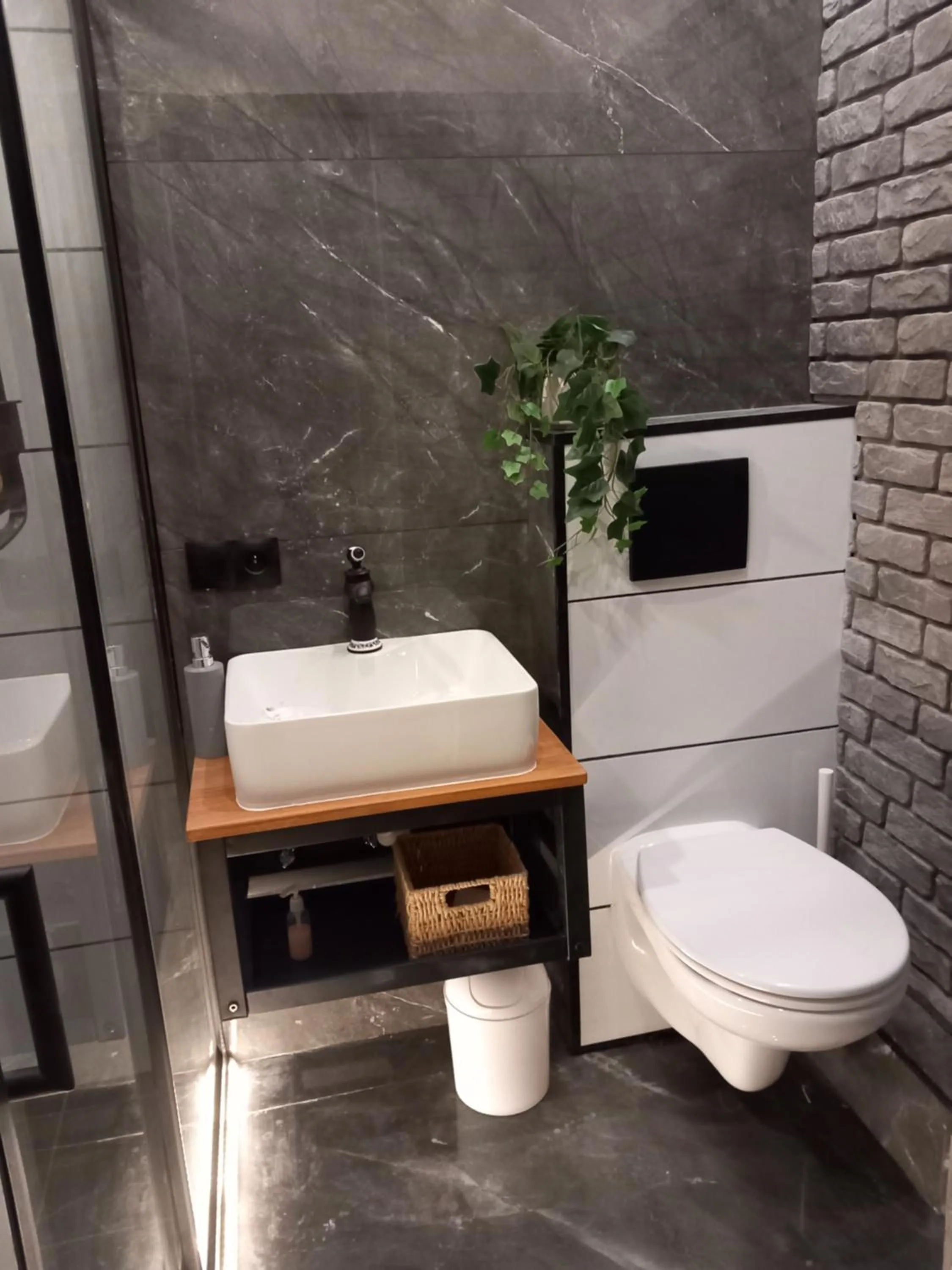 Bathroom in Dom z Sauną i Jacuzzi- na wyłączność lub pokoje