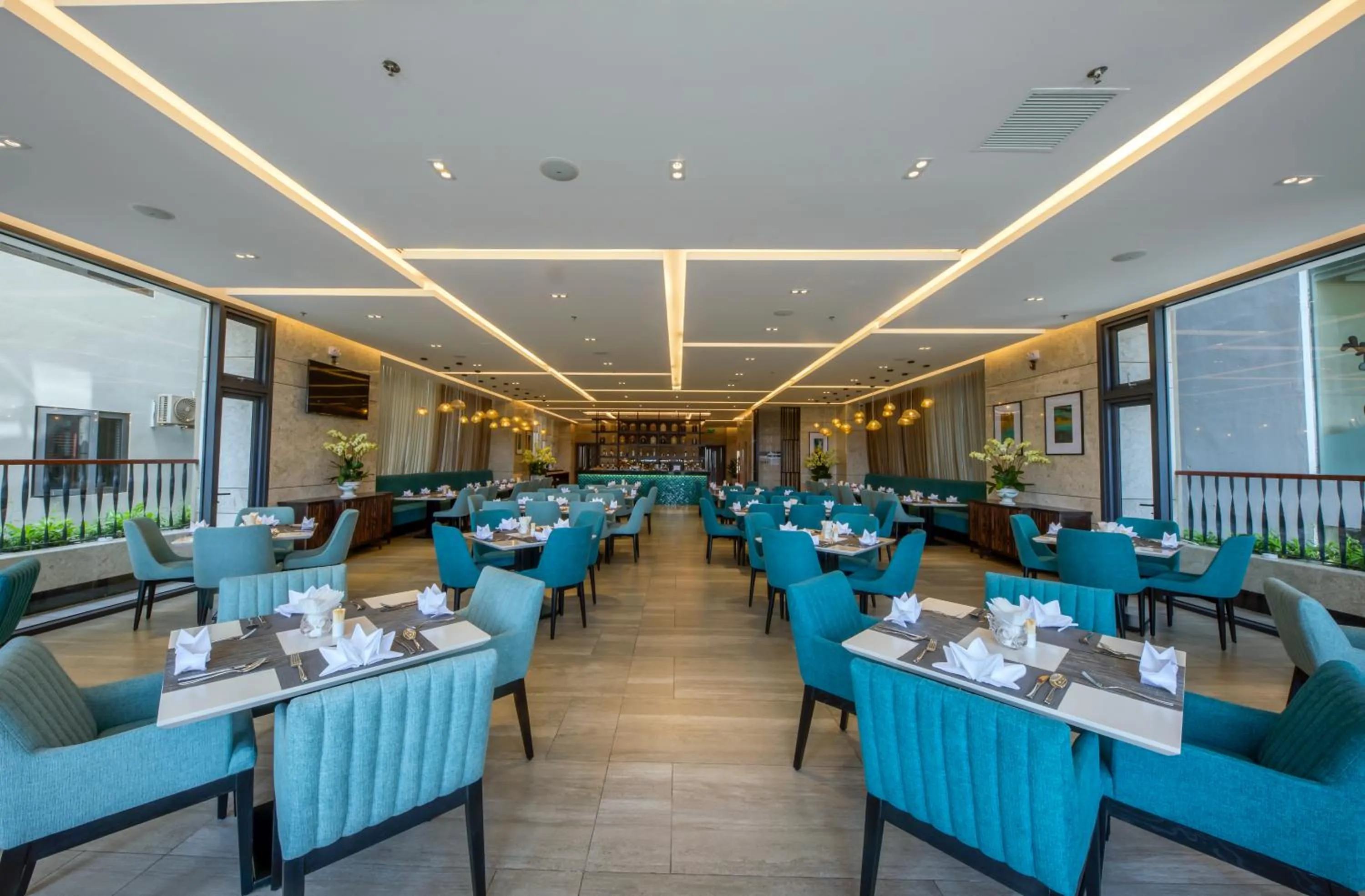 Restaurant/places to eat in Minh Toan SAFI Ocean Hotel