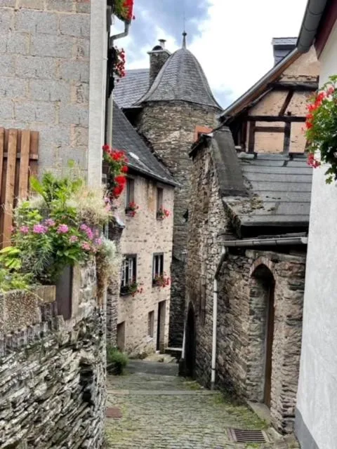 City view in Hotel Gästehaus auf der Lay