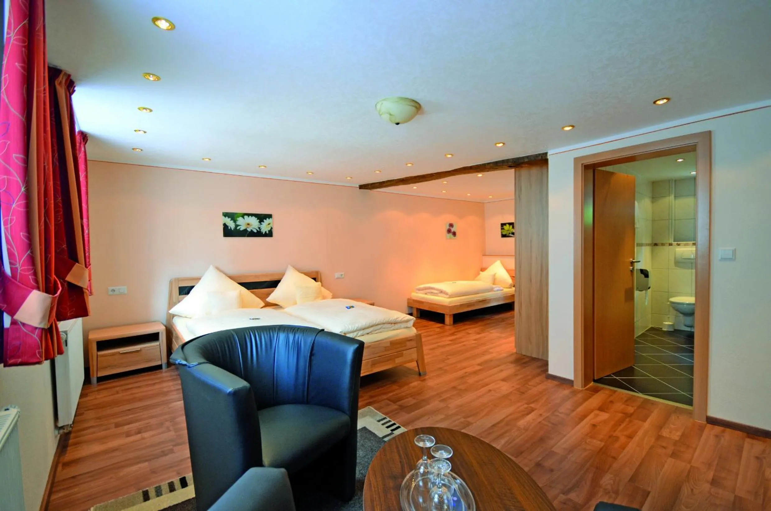 Bedroom in Hotel Gästehaus auf der Lay