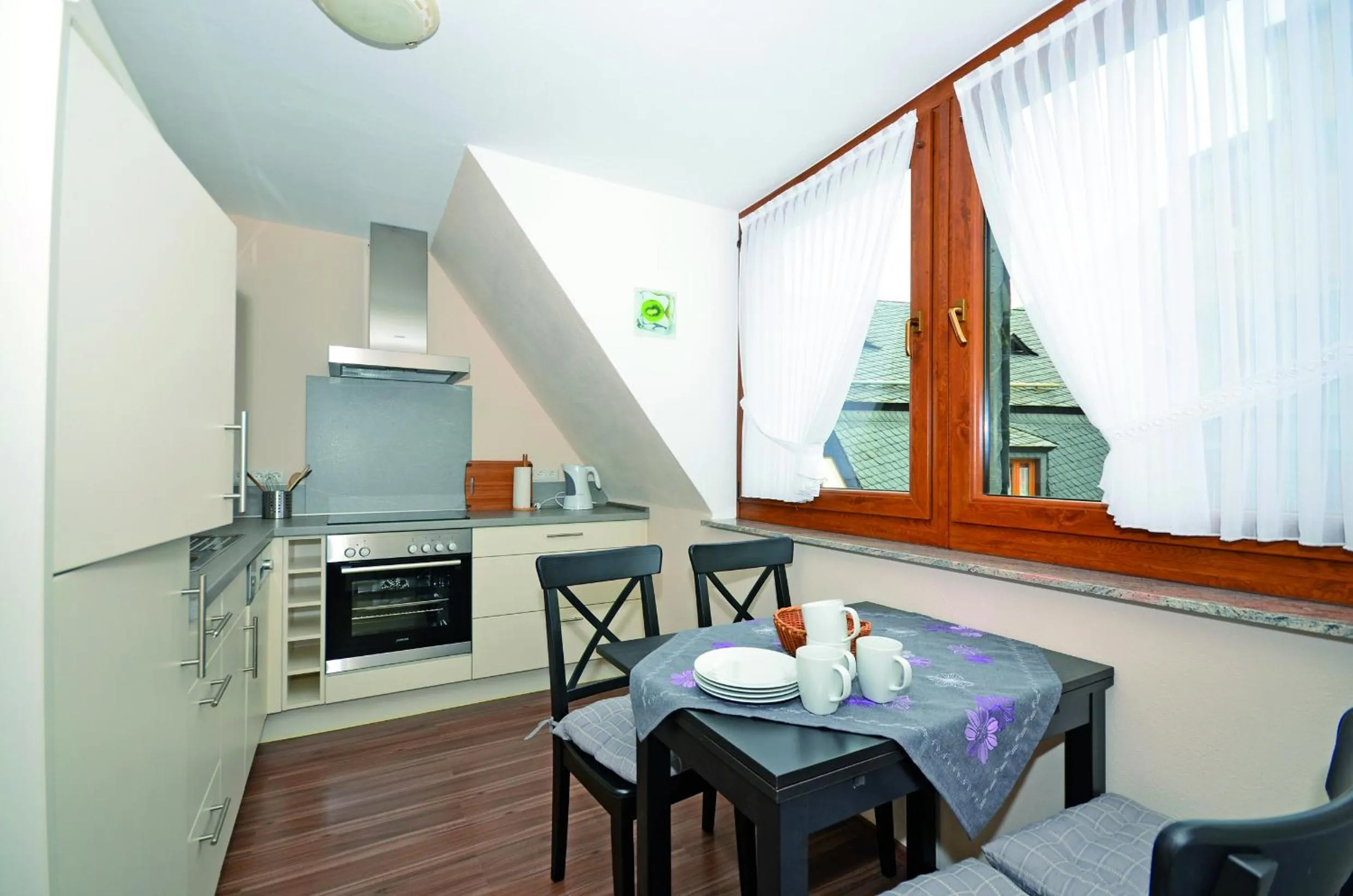 Kitchen or kitchenette in Hotel Gästehaus auf der Lay