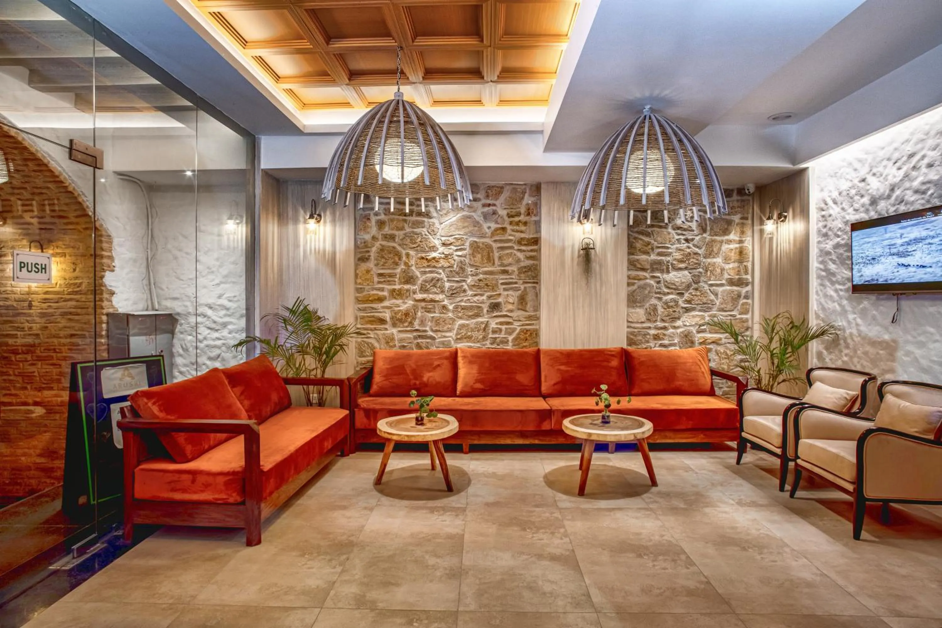 Lobby or reception in Arushi Boutique Hotel