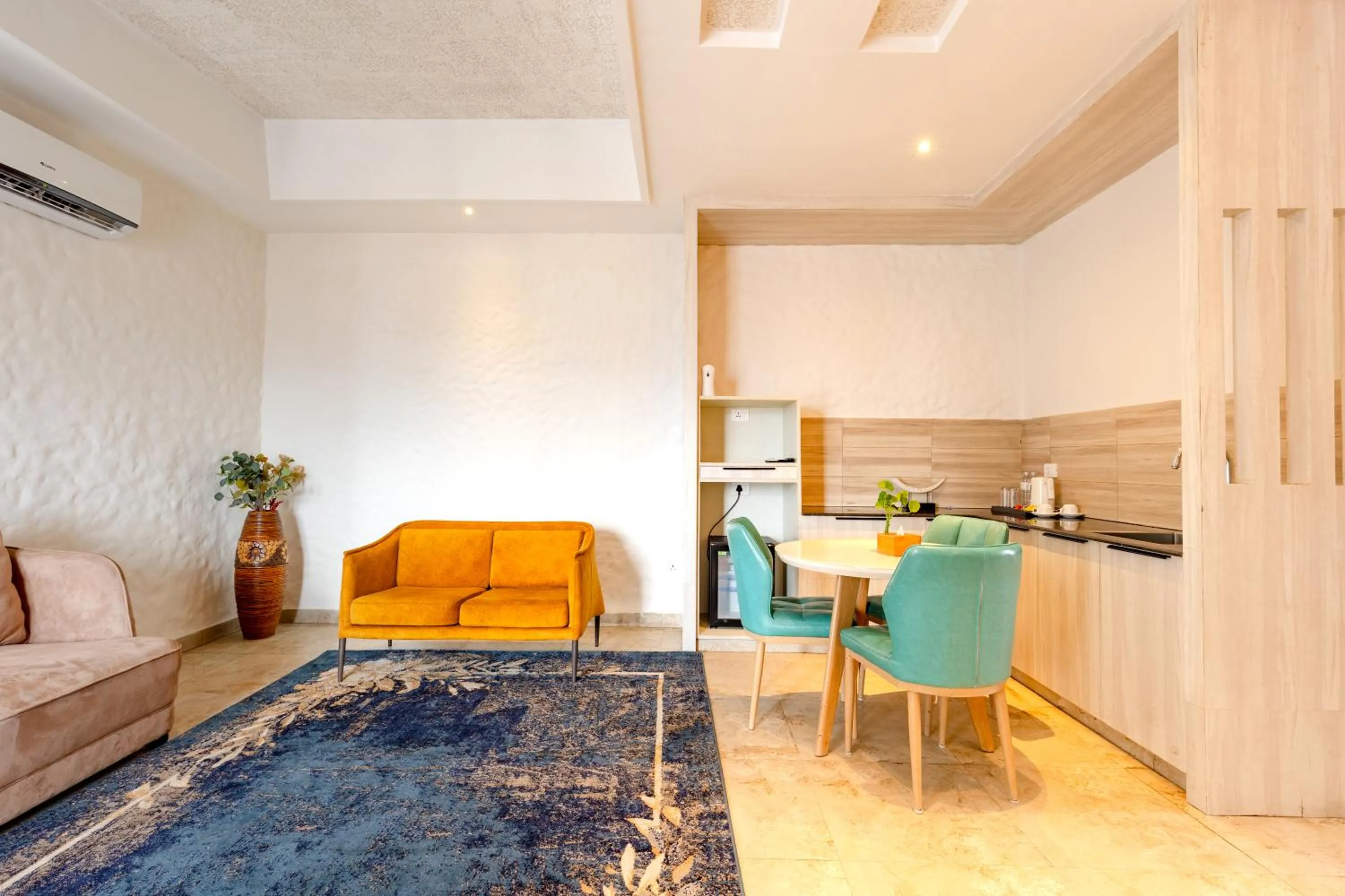 Seating area in Arushi Boutique Hotel