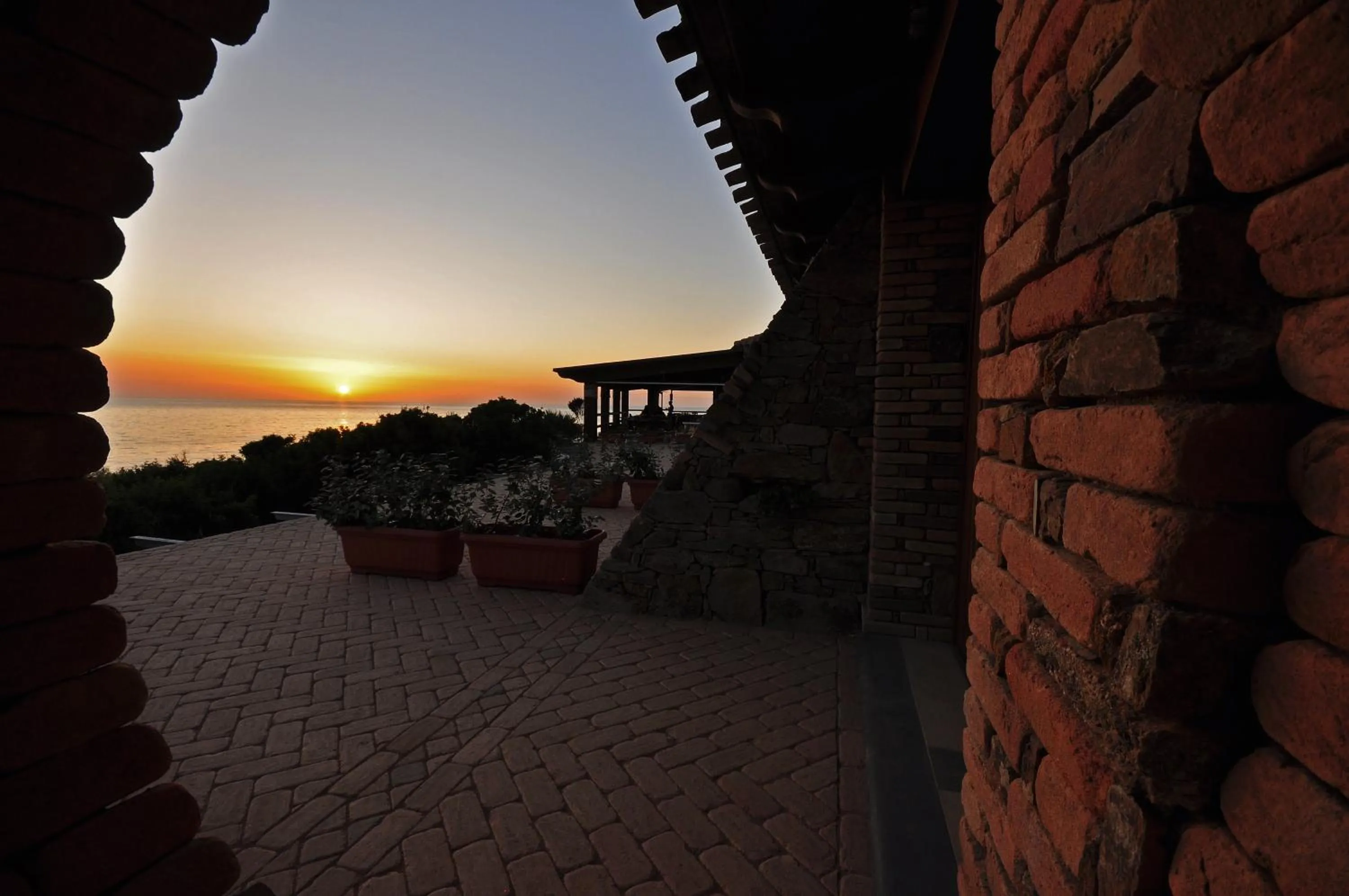 Facade/entrance in Hotel Corsaro Nero