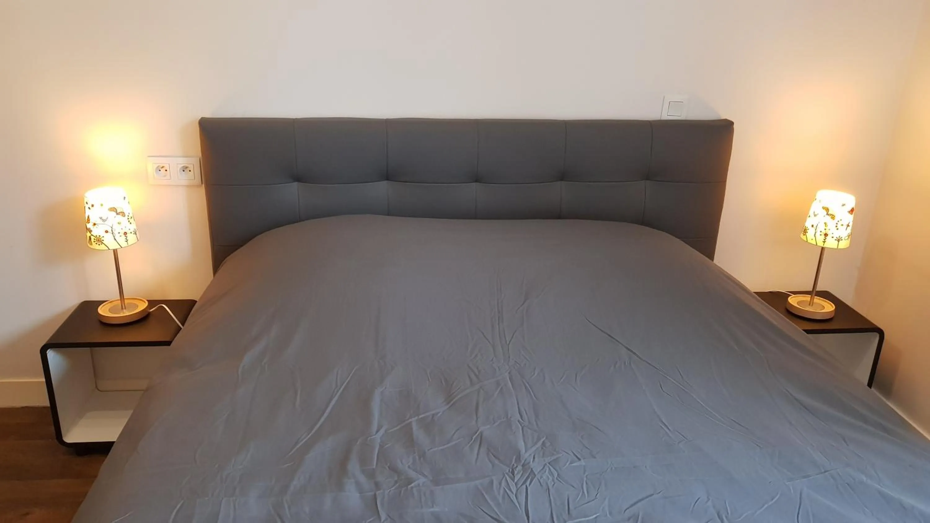Bed in Au Pigeon Blanc