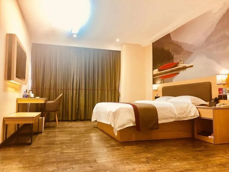 Bed in Thank Inn Plus Hotel Guangdong Dongguan Zhongtang Town Daxinwei Road