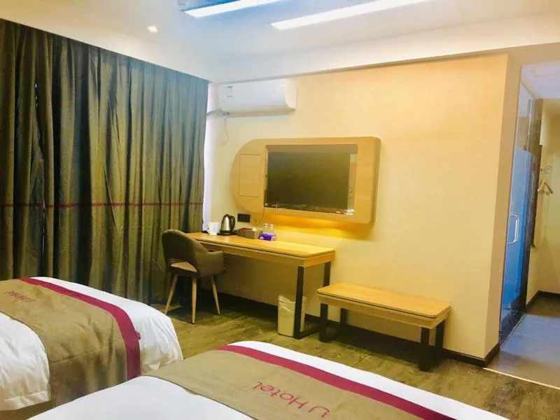 Bed in Thank Inn Plus Hotel Guangdong Dongguan Zhongtang Town Daxinwei Road