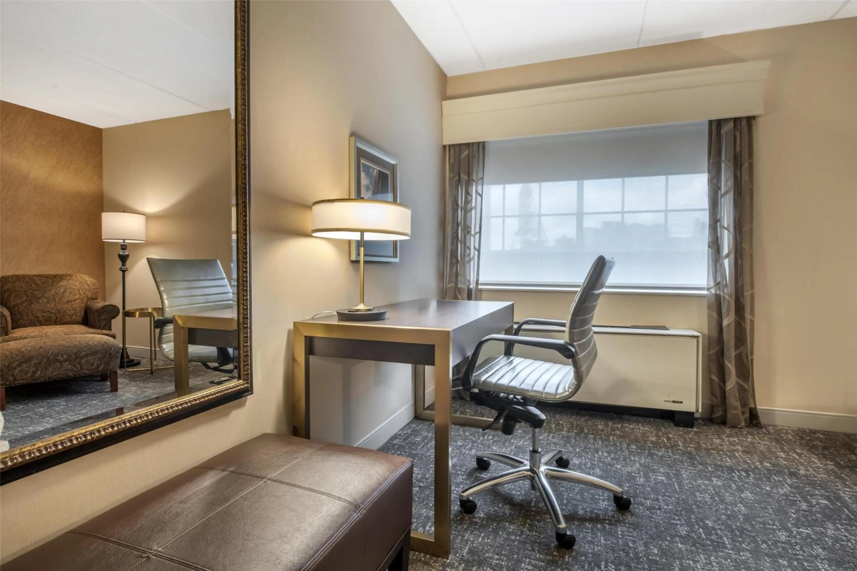 Bedroom in Best Western Plus The Normandy Inn & Suites