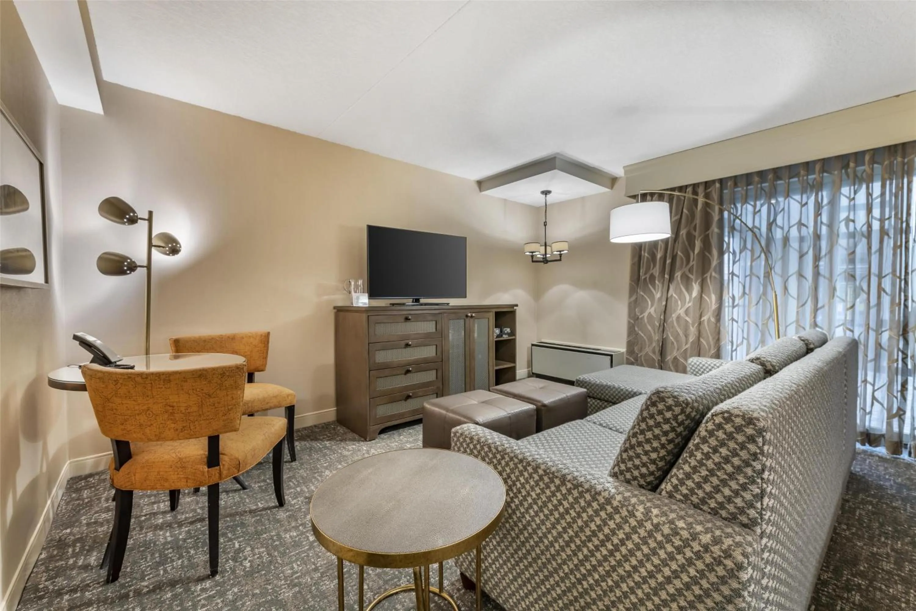 Photo of the whole room in Best Western Plus The Normandy Inn & Suites