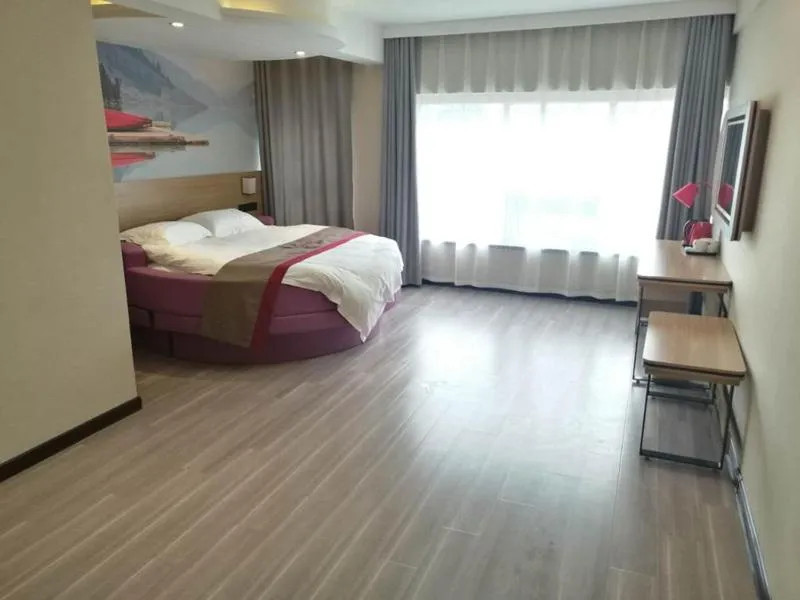 Bed in Thank Inn Plus Hotel Henan Shangqiu Suiyang District Shenhuo Avenue South