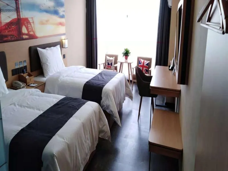 Bed in Thank Inn Plus Hotel Henan Kaifeng Tongxu county Renmin Road