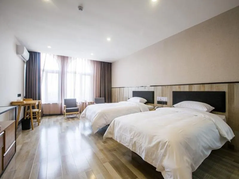 Bed in Up And In Shandong Qingdao Jiaozhou Lanzhou East Road New Bus Station