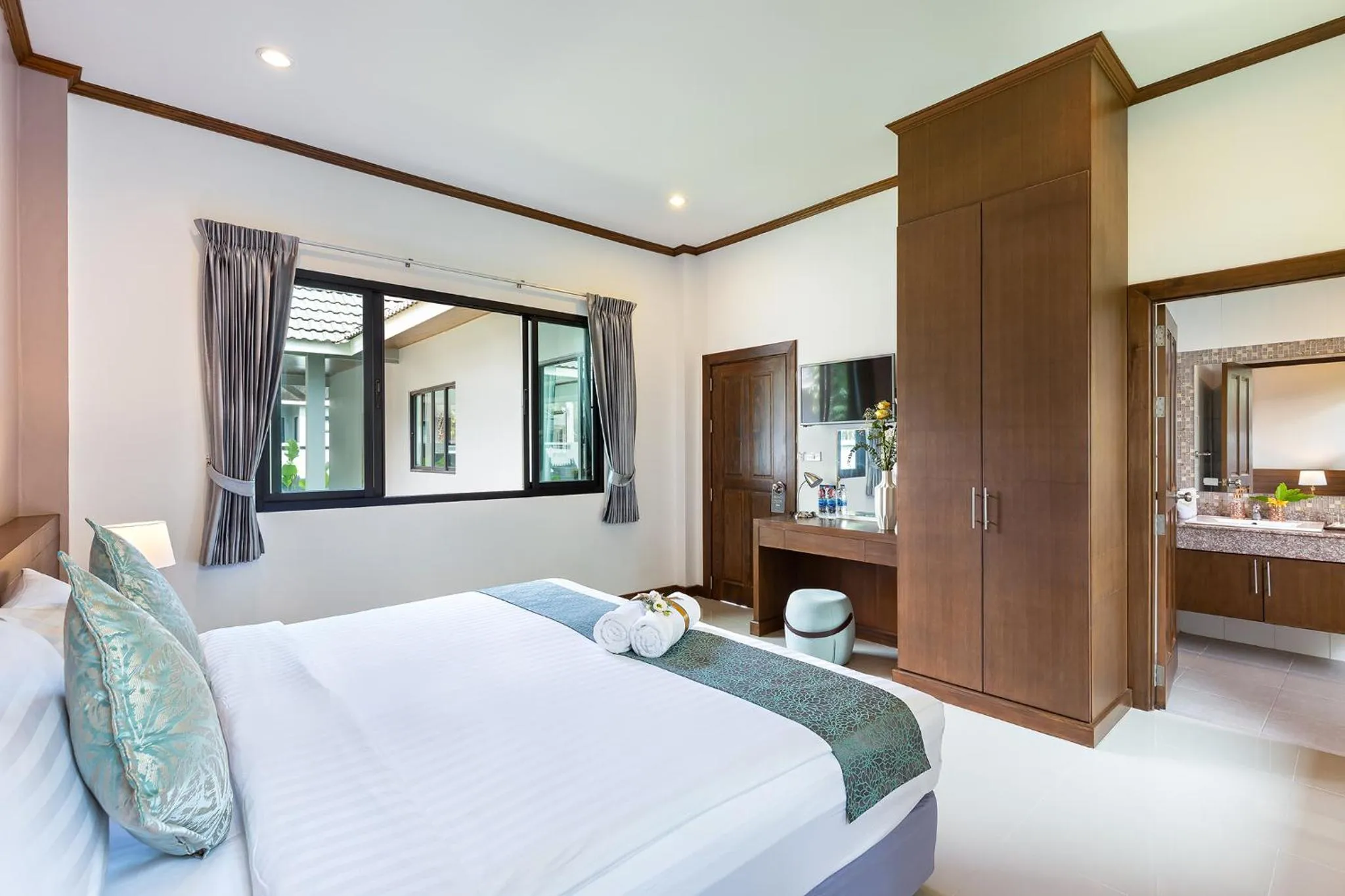 Bedroom, Bed in Lady Naya Villas - SHA Extra Plus