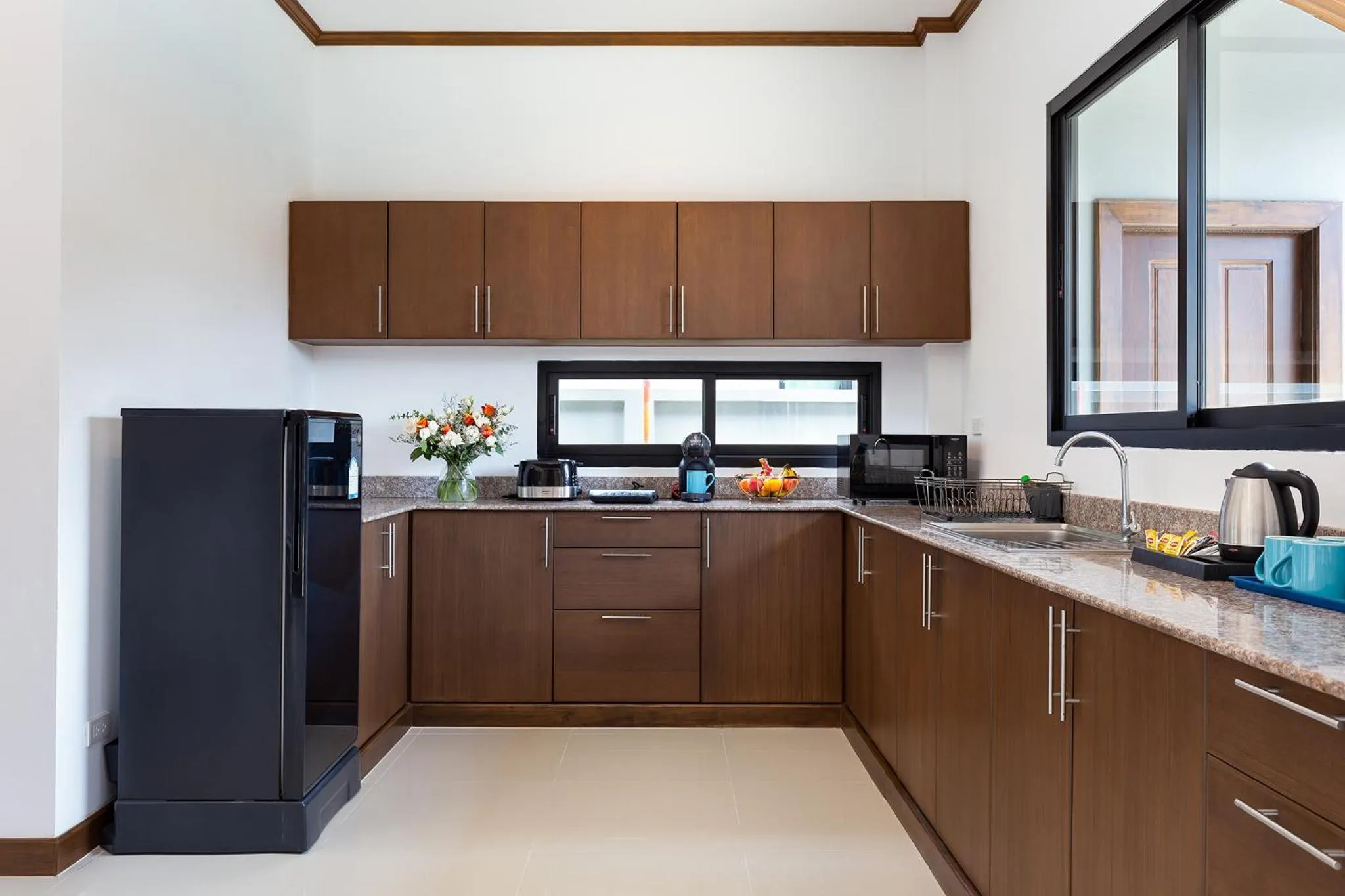 Kitchen or kitchenette in Lady Naya Villas - SHA Extra Plus