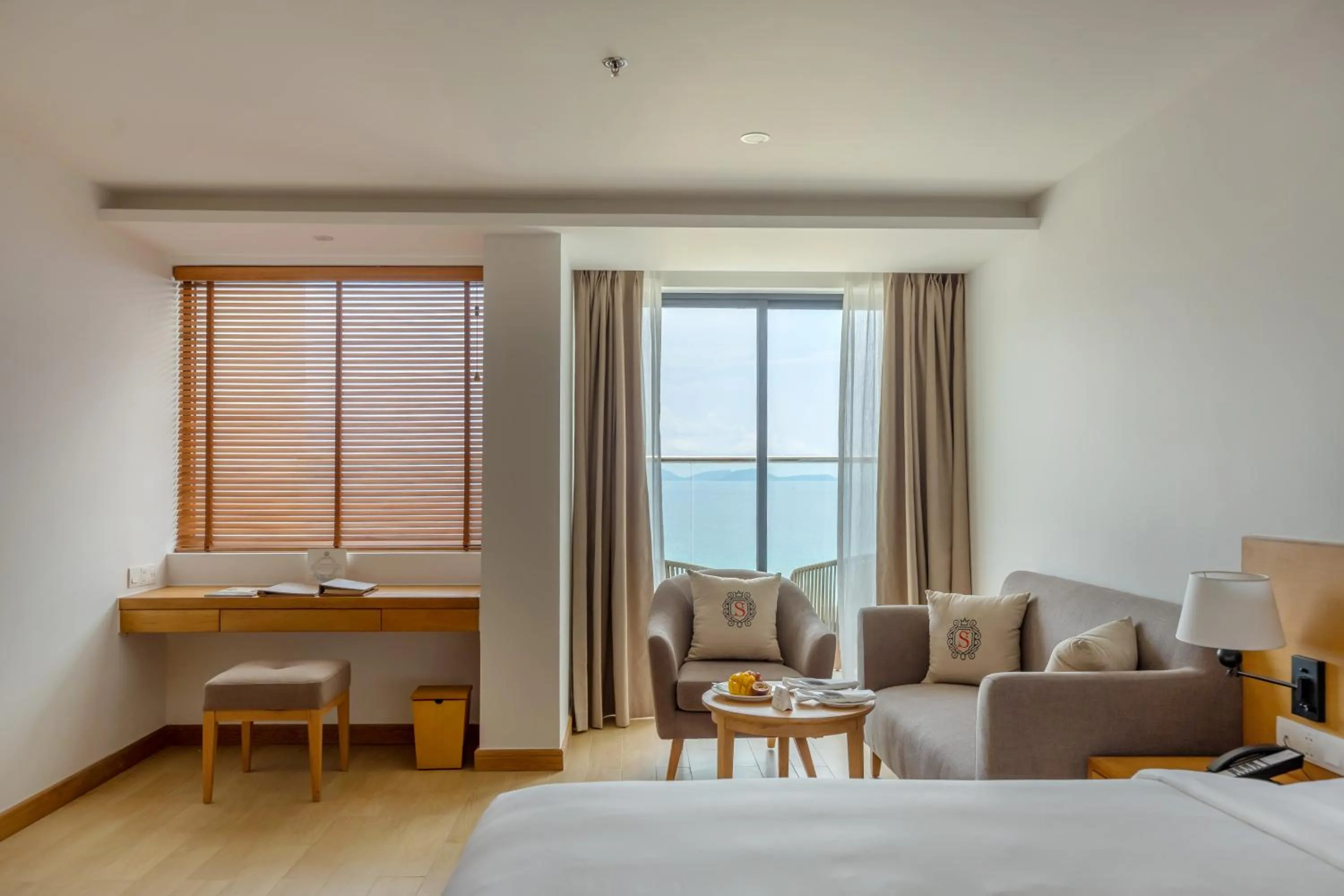 Seating area, Bed in Selectum Noa Resort Cam Ranh