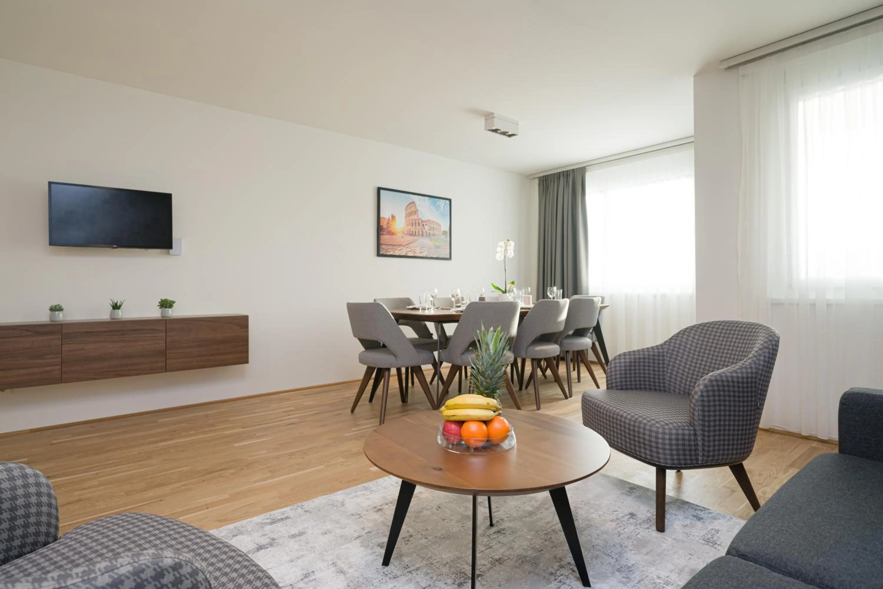 Communal lounge/ TV room in MyApartments Vienna