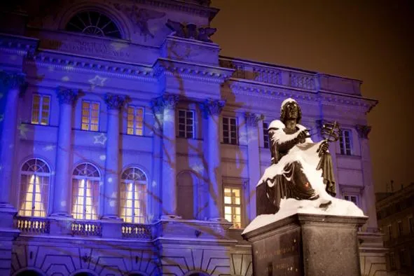 Nearby landmark in Chmielna 5 Rooms & Apartments