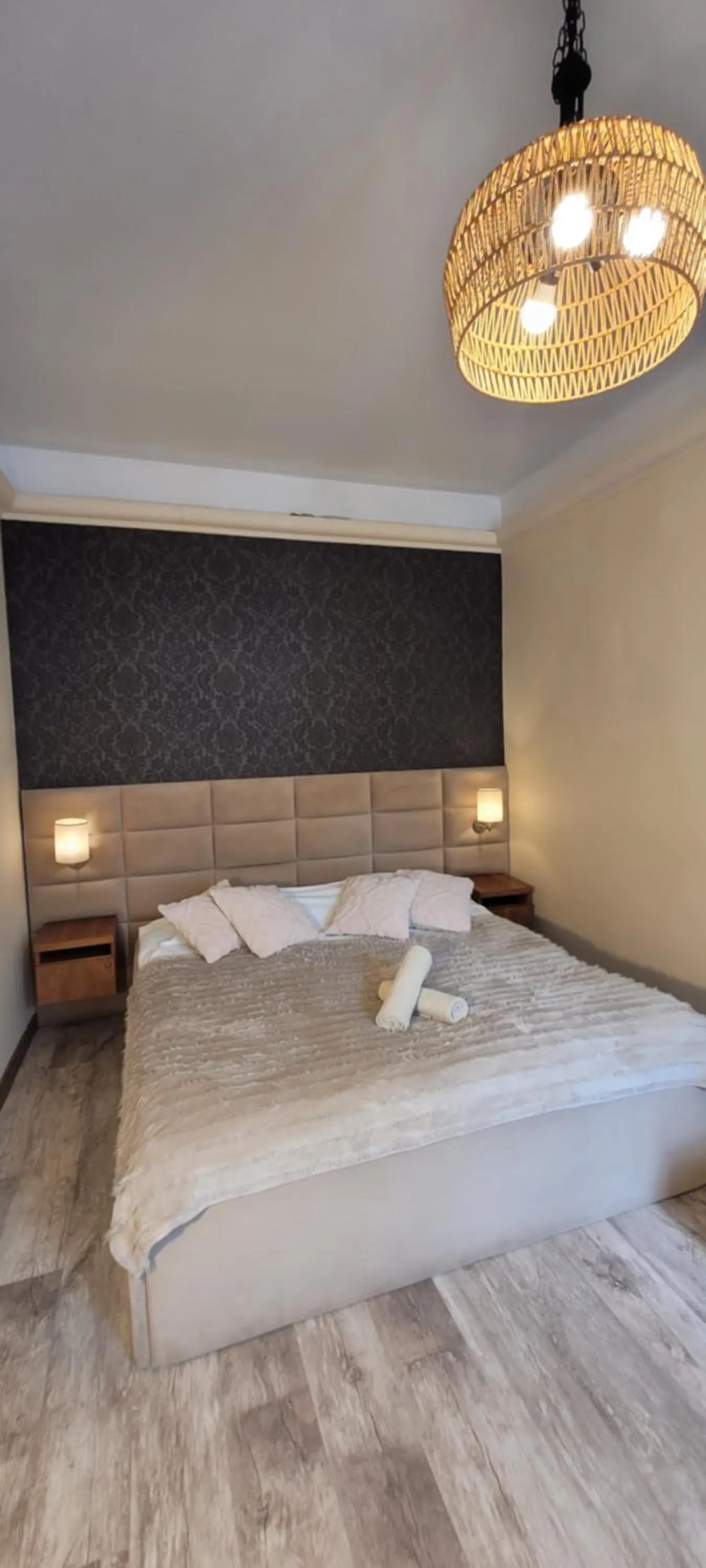 Bed in Chmielna 5 Rooms & Apartments