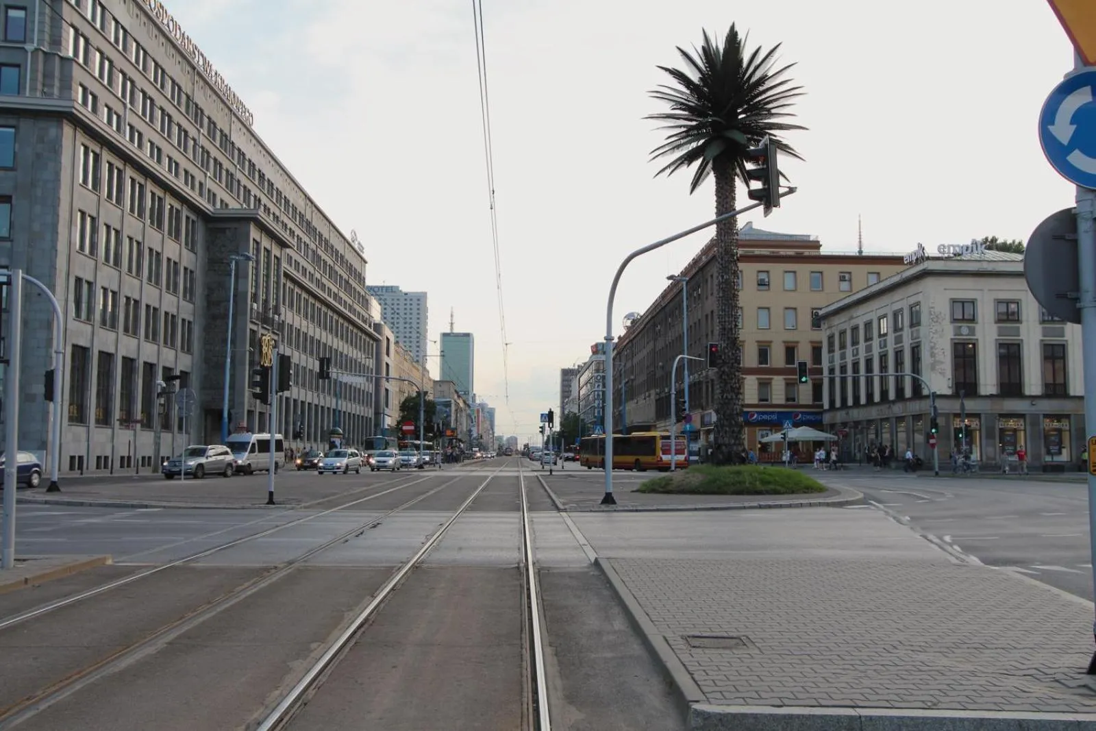 Neighbourhood in Chmielna 5 Rooms & Apartments