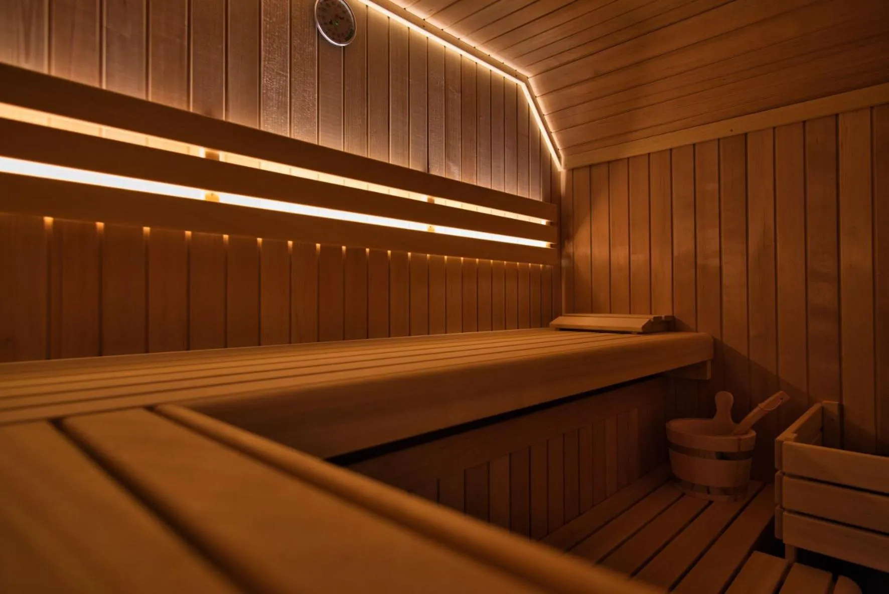 Sauna in House On The Hill (Hiška Na Griču)