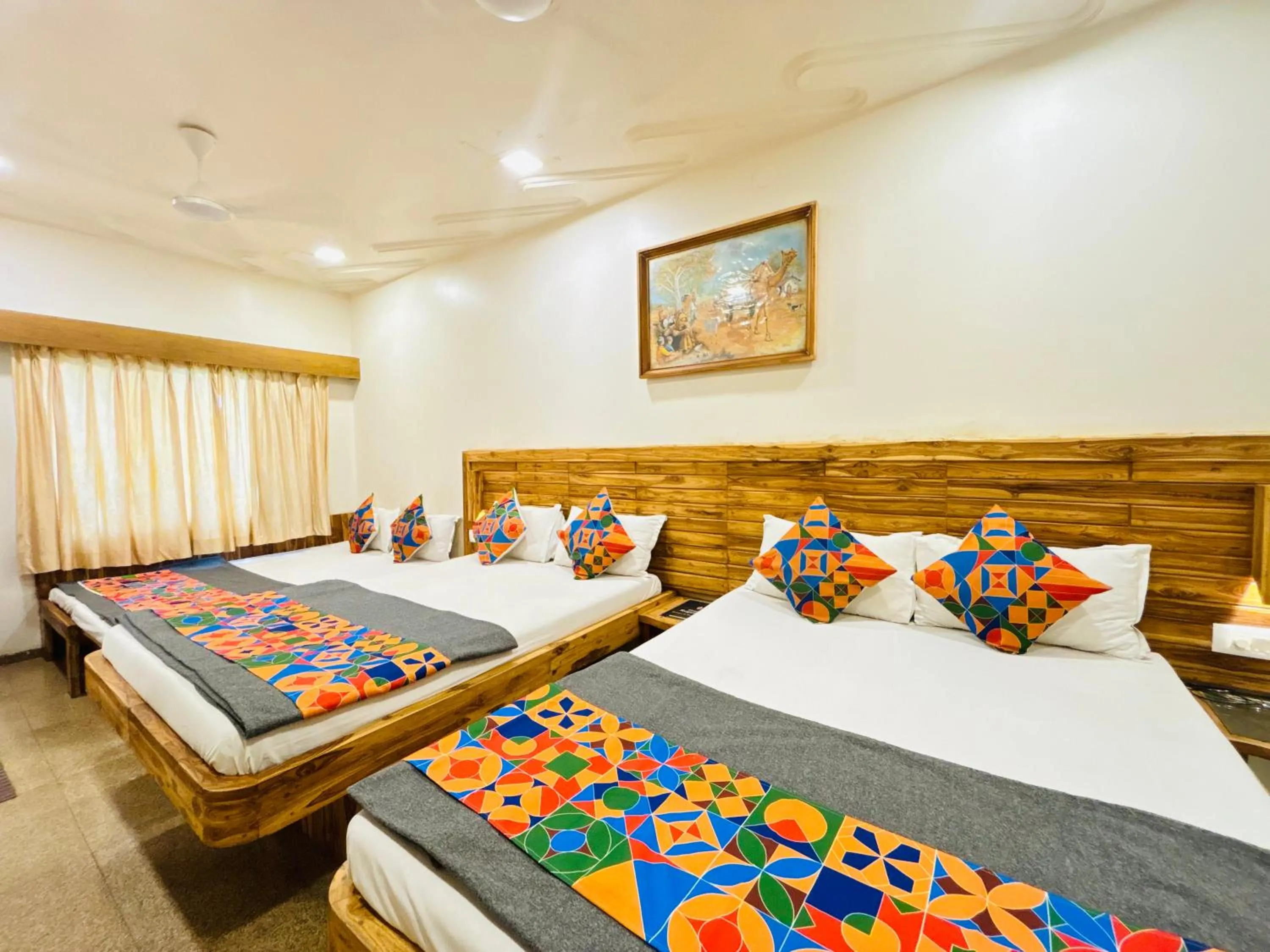 Bedroom, Bed in Hotel Regency